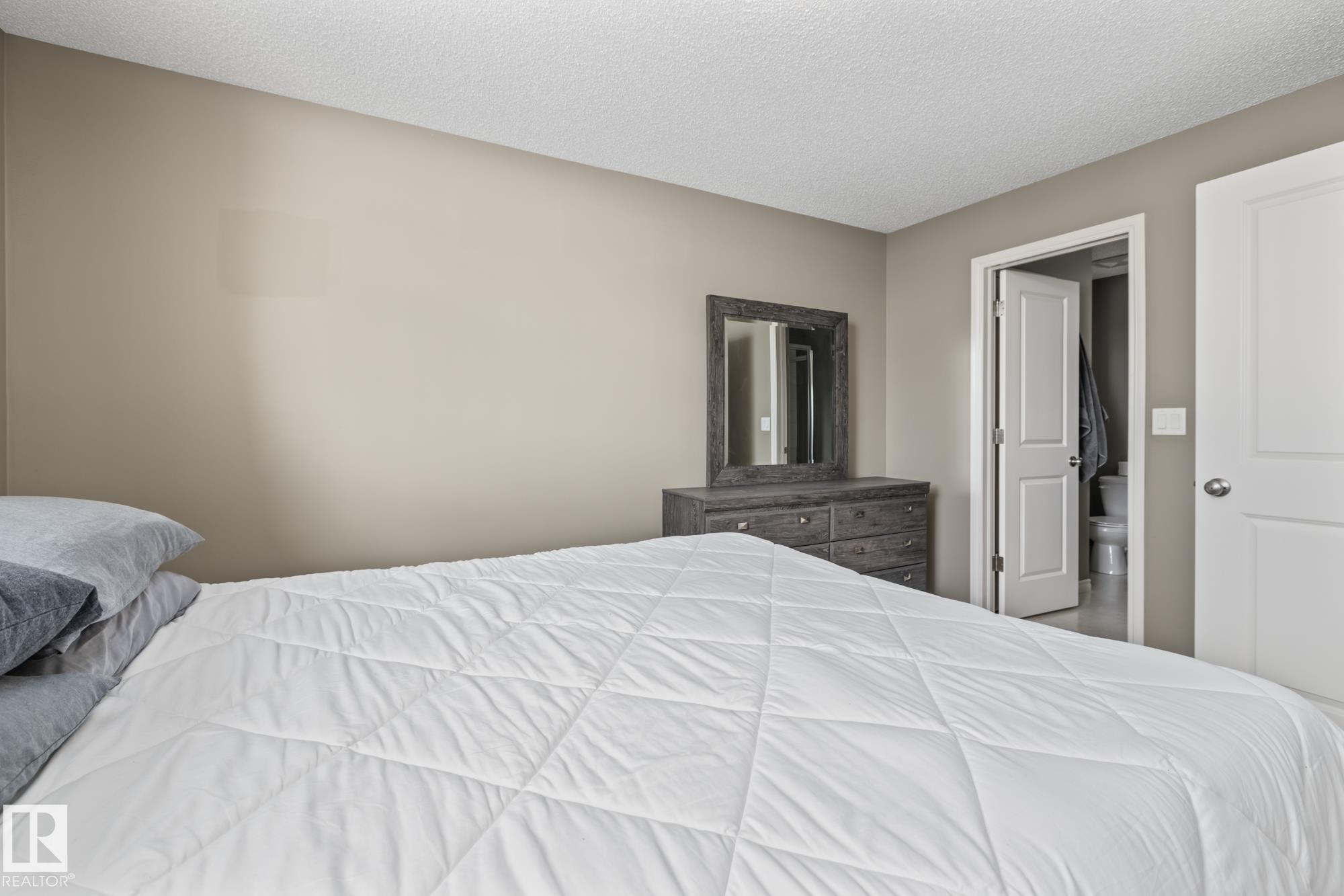 Photo 16 at 4 - 9511 102 Avenue, Morinville