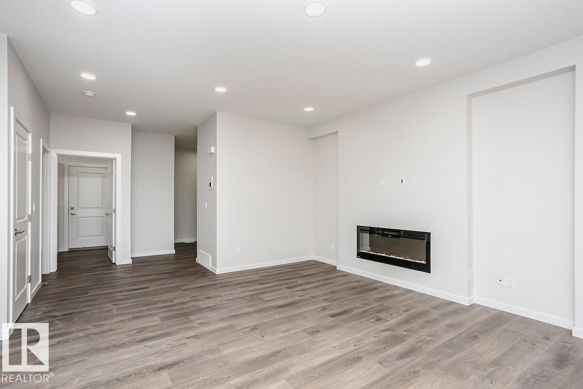 Picture for 4517 Warbler LO NW