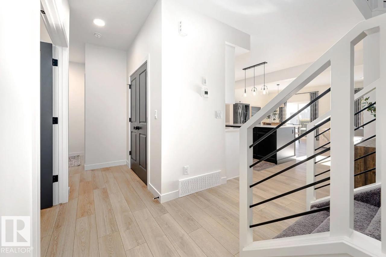 Picture for 22518 87A AV NW