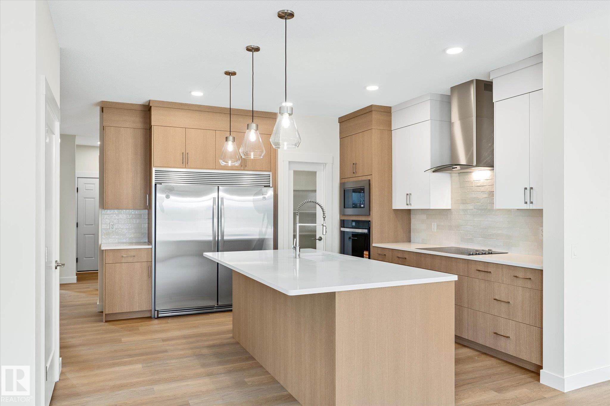 Picture for 22372 89 AV NW