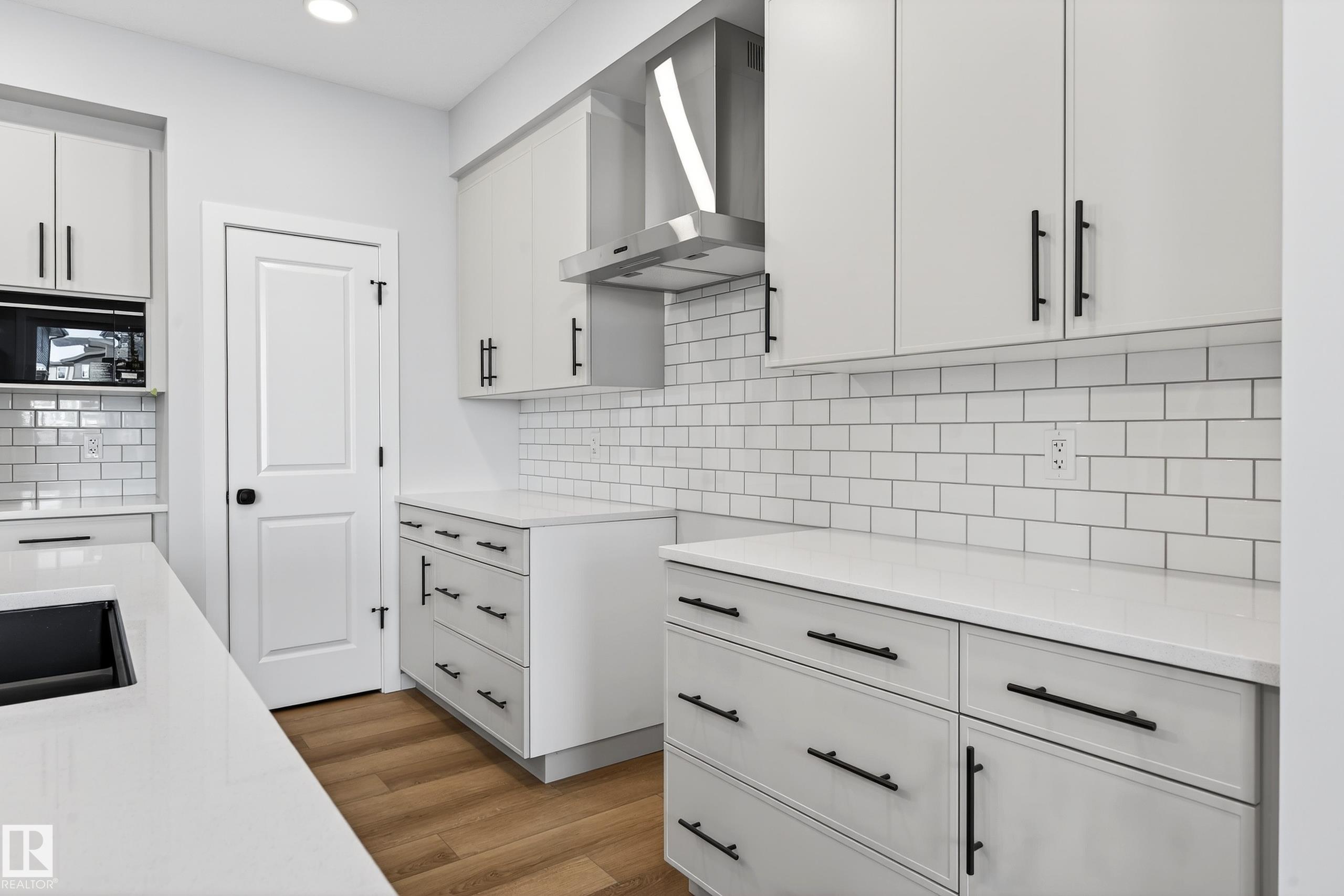 2251 194 Street NW, River's Edge, Edmonton