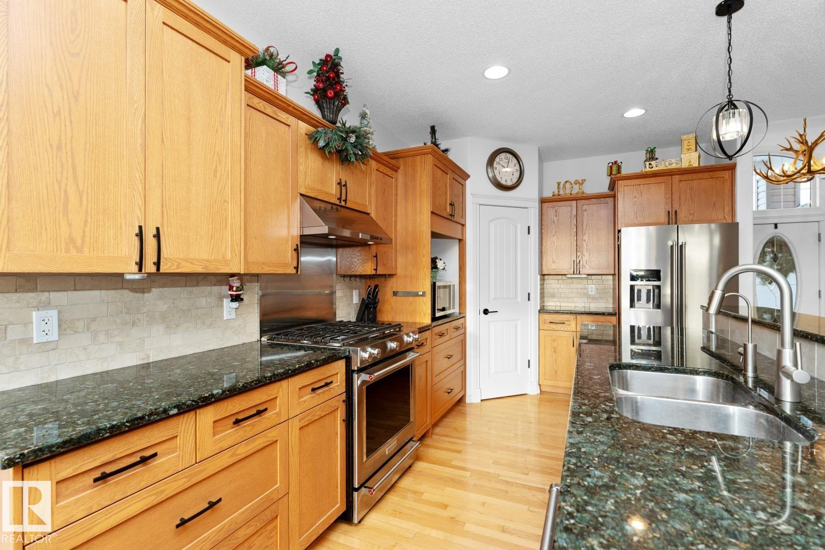 Photo 11 at 3211 62 Street, Four Season Estates, Beaumont