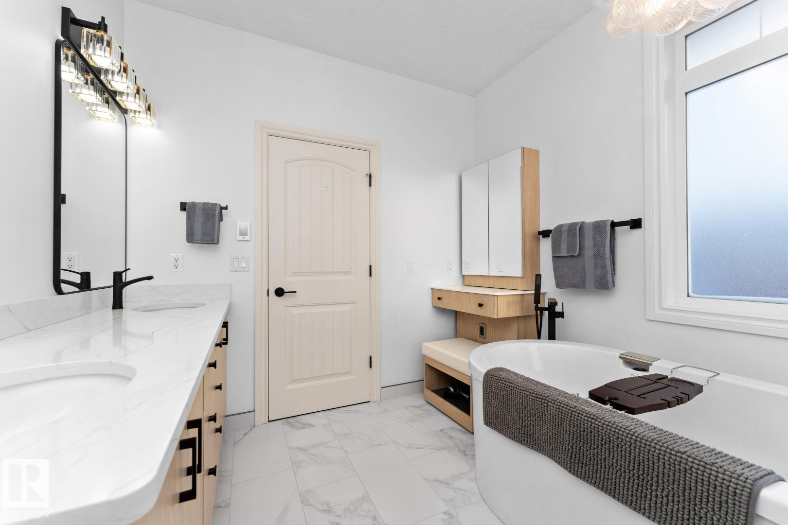 Photo 22 at 3211 62 Street, Four Season Estates, Beaumont