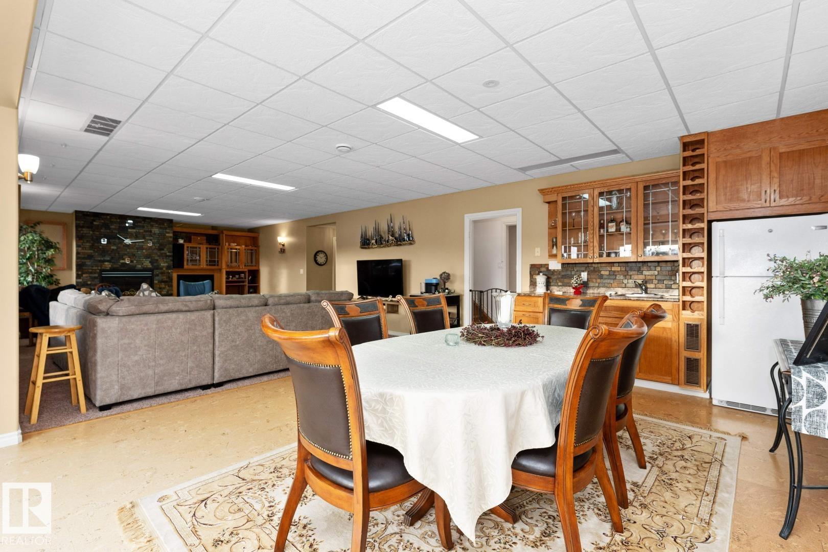 Photo 27 at 3211 62 Street, Four Season Estates, Beaumont