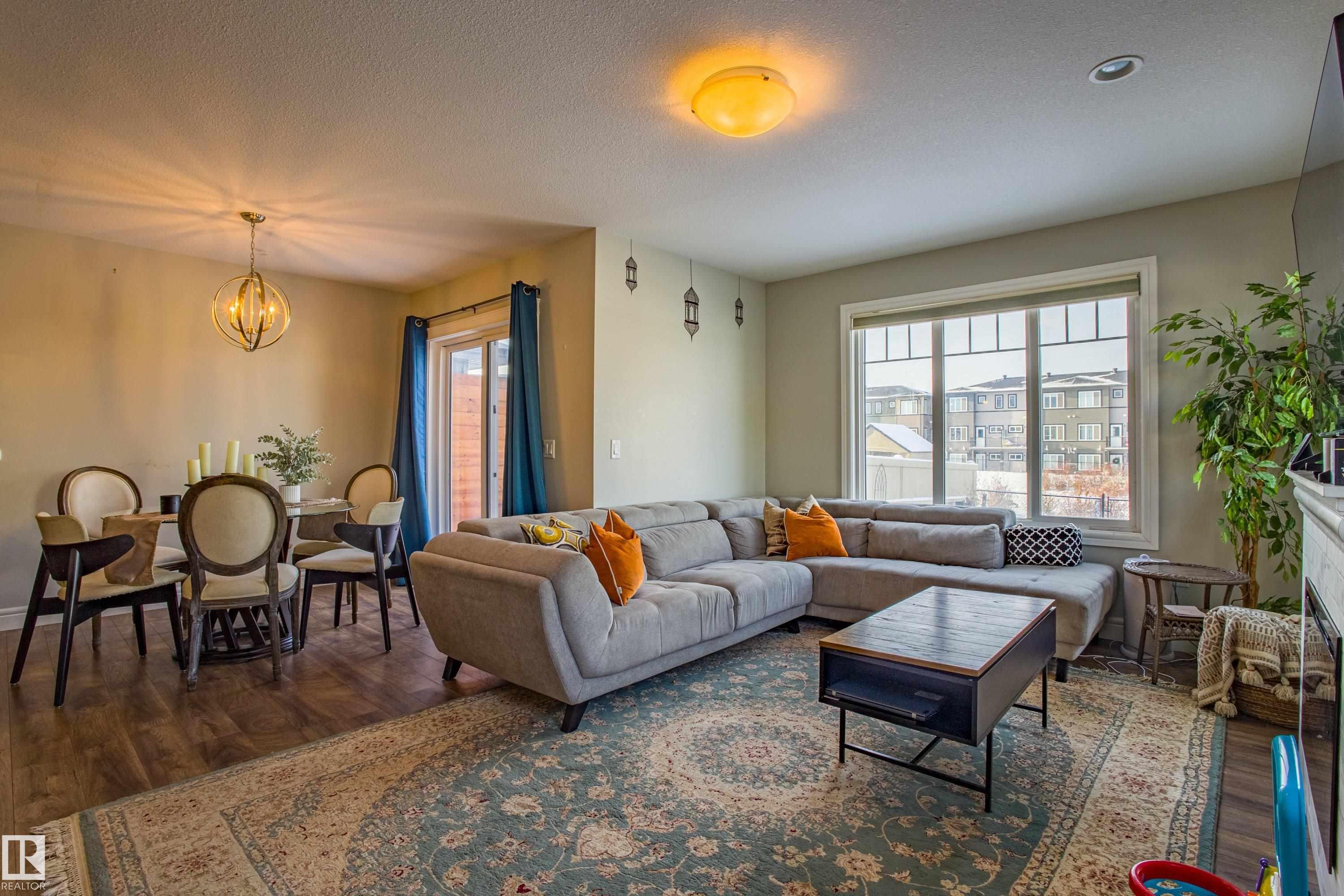 Picture for 5704 HAWTHORN CM SW