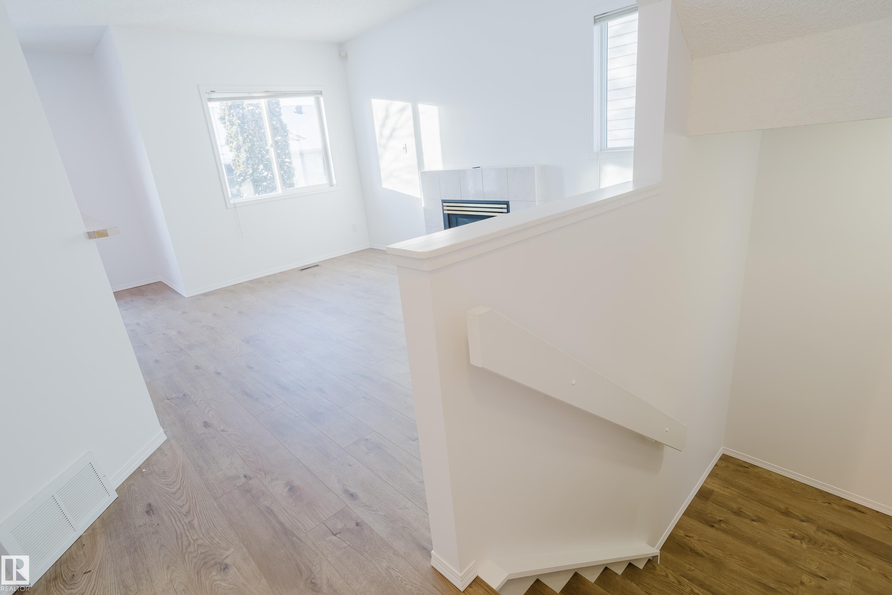 Picture for #57 843 YOUVILLE DR W NW