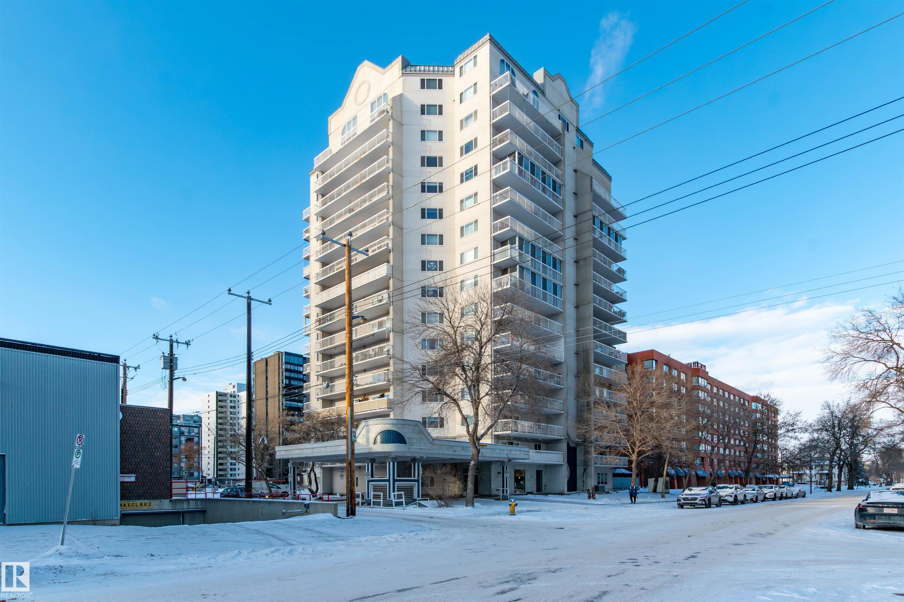 1105 - 10130 114 Street NW, Wîhkwêntôwin, Edmonton