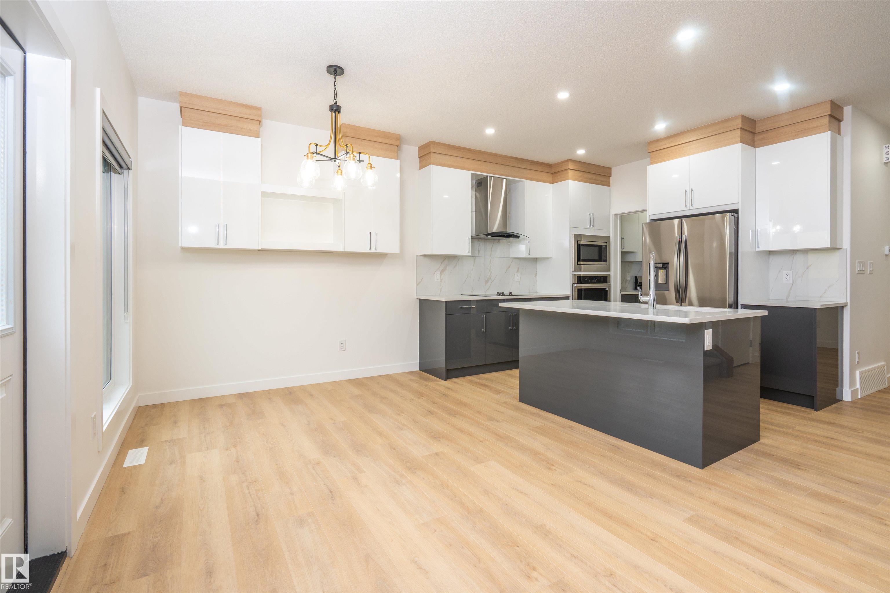 Photo 19 at 4007 36 Street, Azur, Beaumont