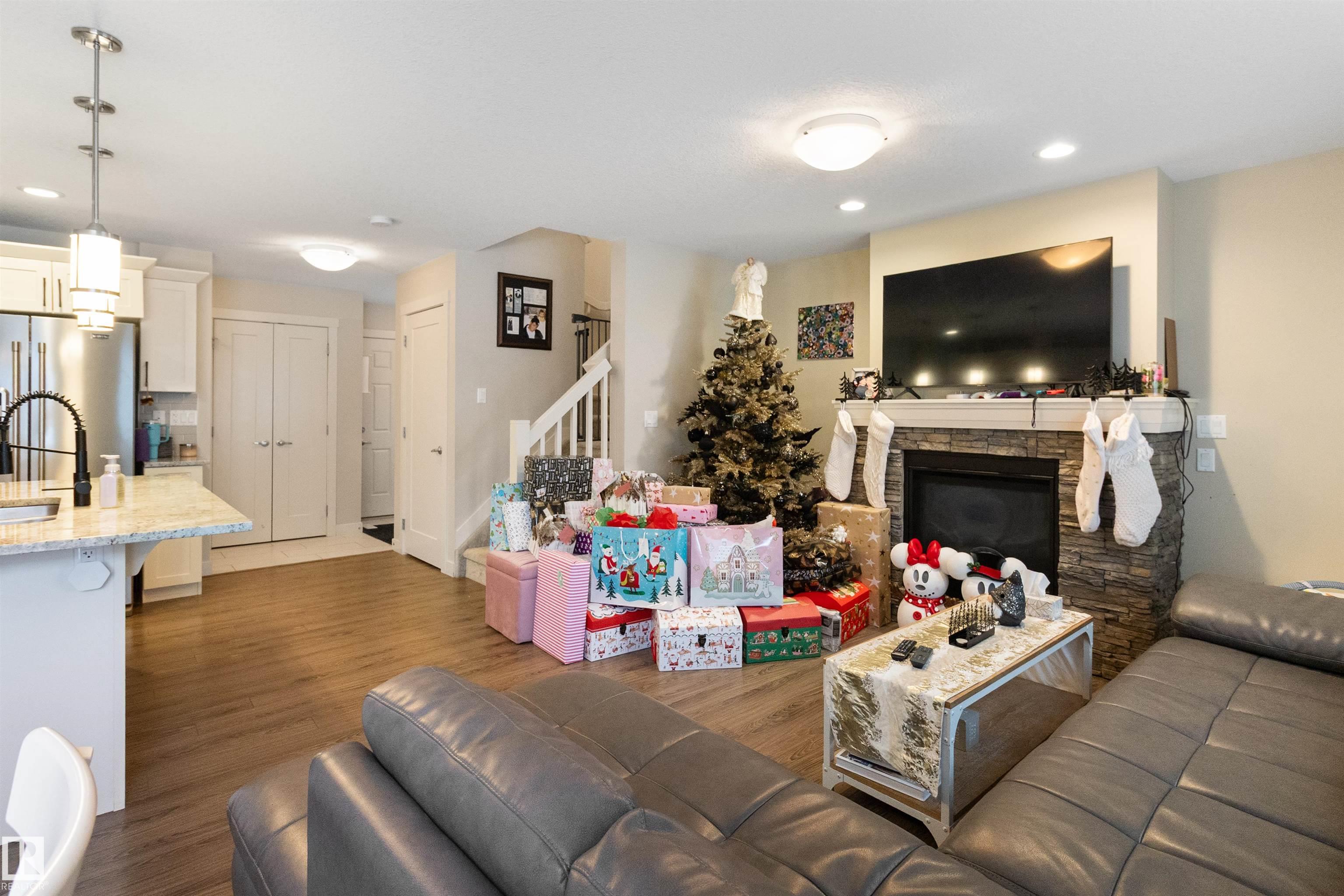 Photo 17 at 41 - 21 Augustine Crescent, Aspen Trails, Sherwood Park