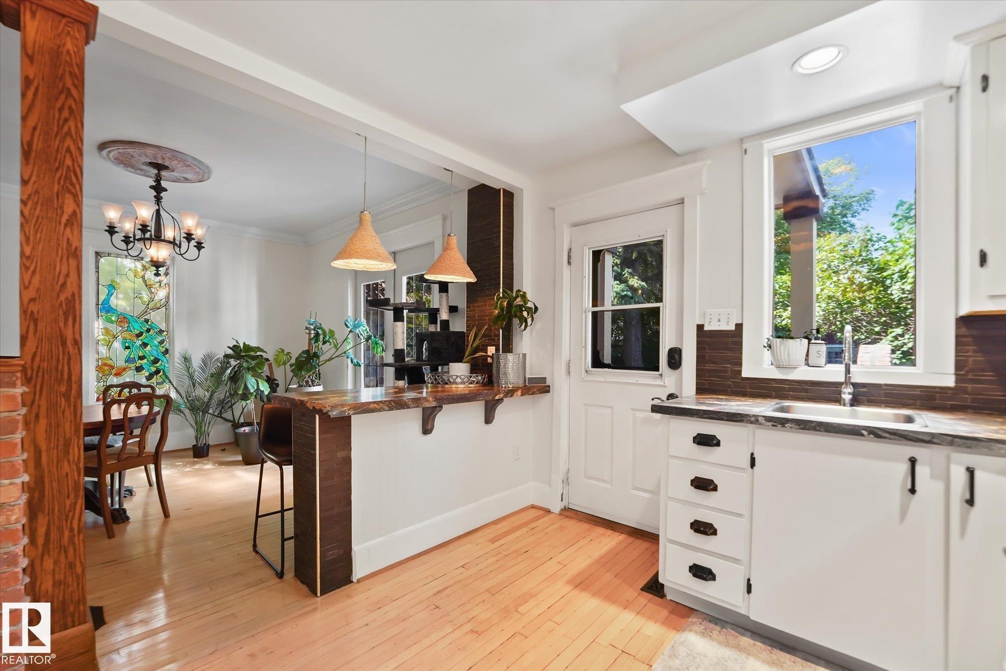 Picture for 10838 126 ST NW