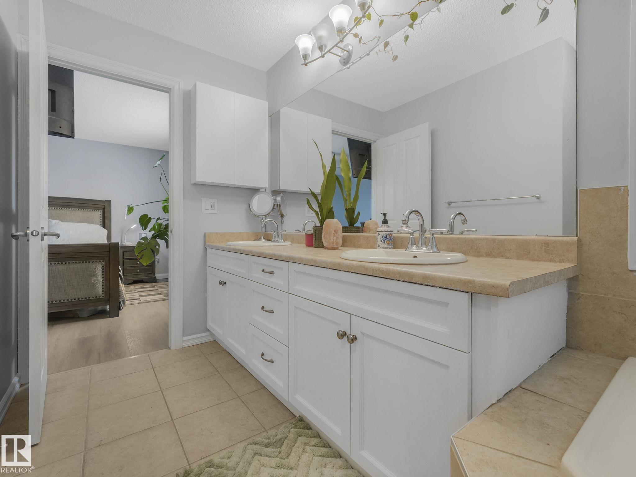 Photo 38 at 540 59 Street SW, Charlesworth, Edmonton