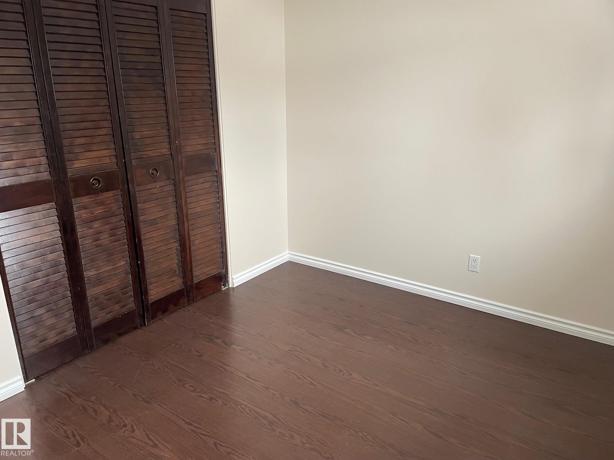 Photo 10 at 8407 52 Street NW, Kenilworth, Edmonton