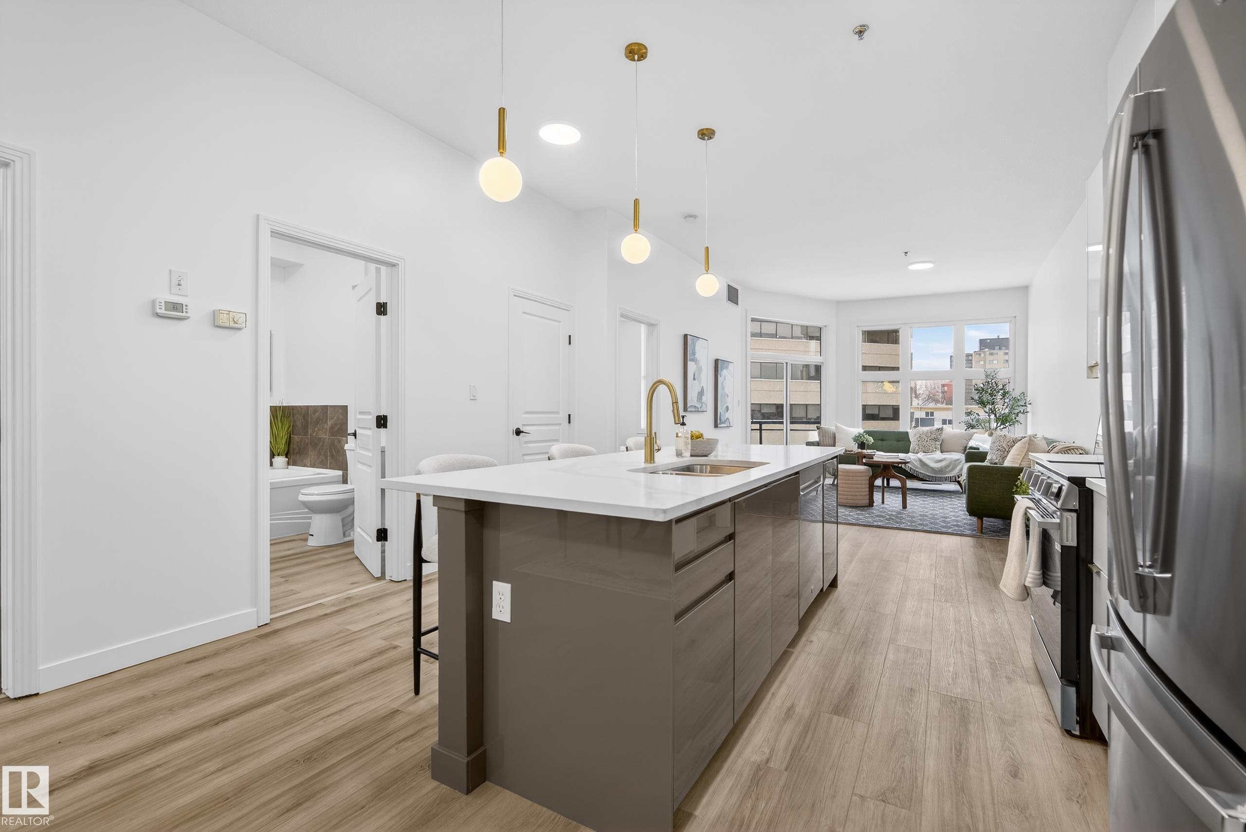 Picture for #421 10147 112 ST NW