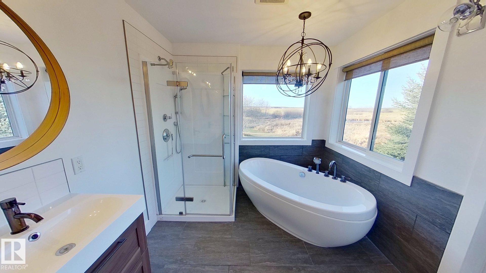 Photo 13 at 120 - 50434 Rge Rd 232, Hilltop Estate, Rural Leduc County