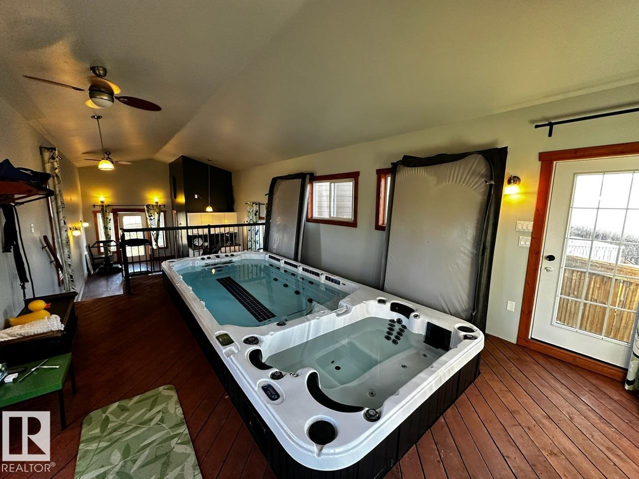 Photo 31 at 120 - 50434 Rge Rd 232, Hilltop Estate, Rural Leduc County