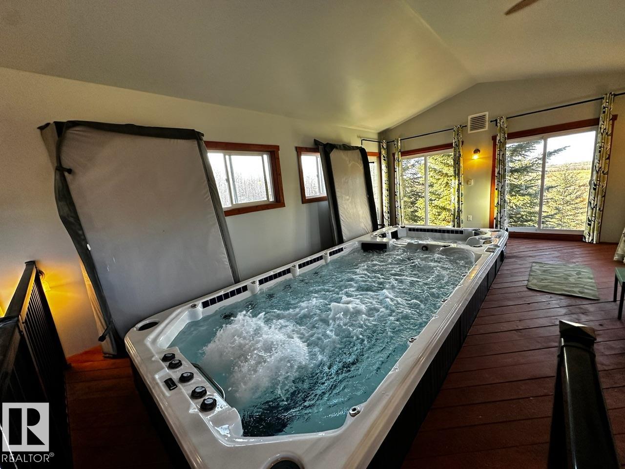 Photo 33 at 120 - 50434 Rge Rd 232, Hilltop Estate, Rural Leduc County