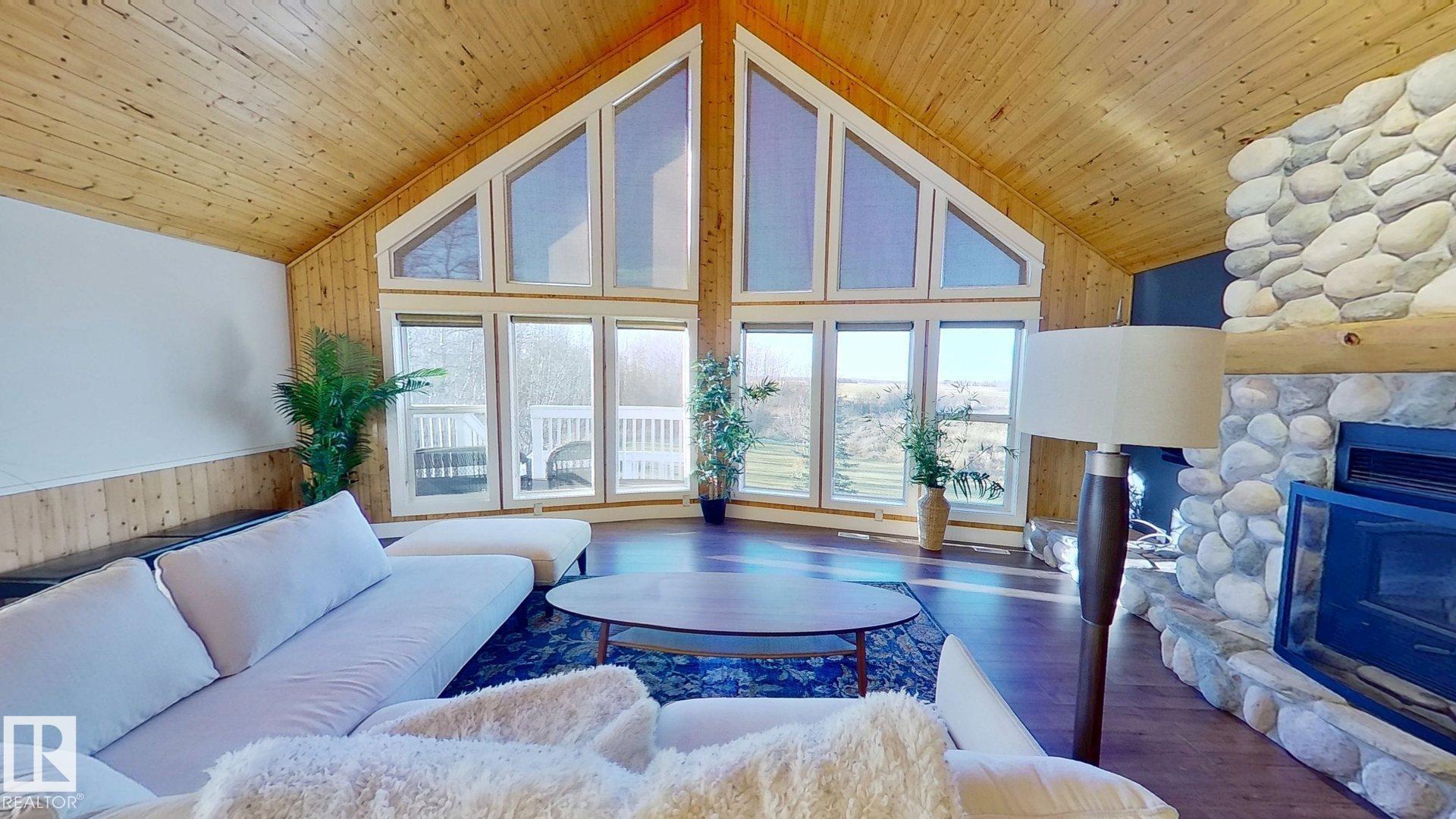 Photo 9 at 120 - 50434 Rge Rd 232, Hilltop Estate, Rural Leduc County