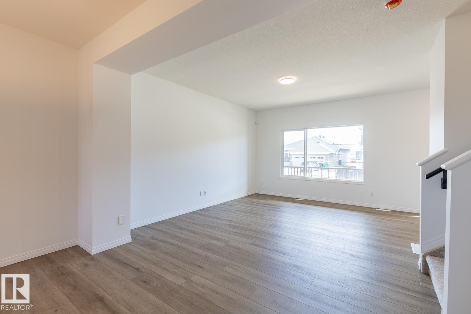 Photo 9 at 219 Wattle Road, Woodbend, Leduc