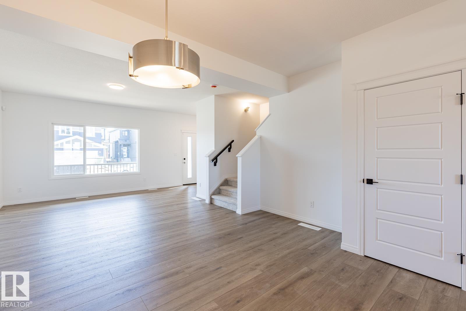 Photo 10 at 219 Wattle Road, Woodbend, Leduc