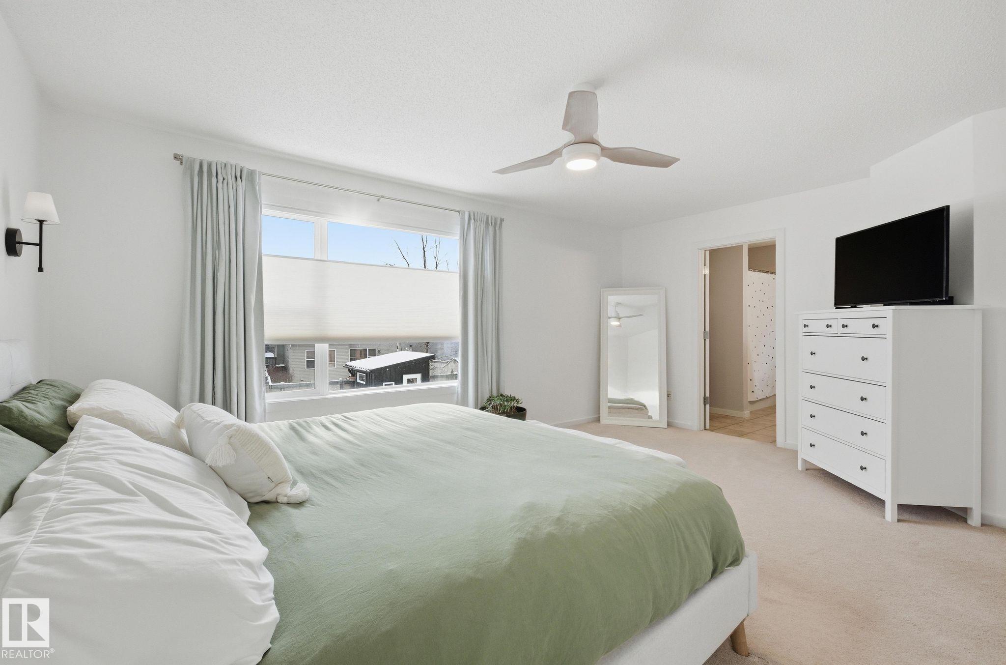 Photo 32 at 8209 14 Avenue SW, Summerside, Edmonton