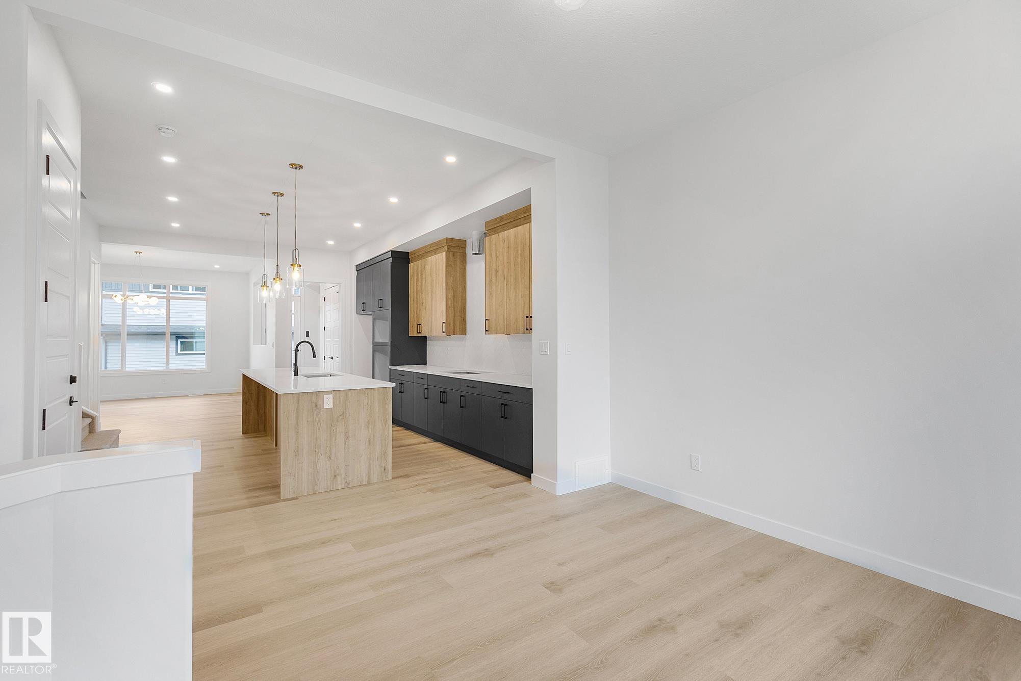 Picture for 9926 157 ST NW