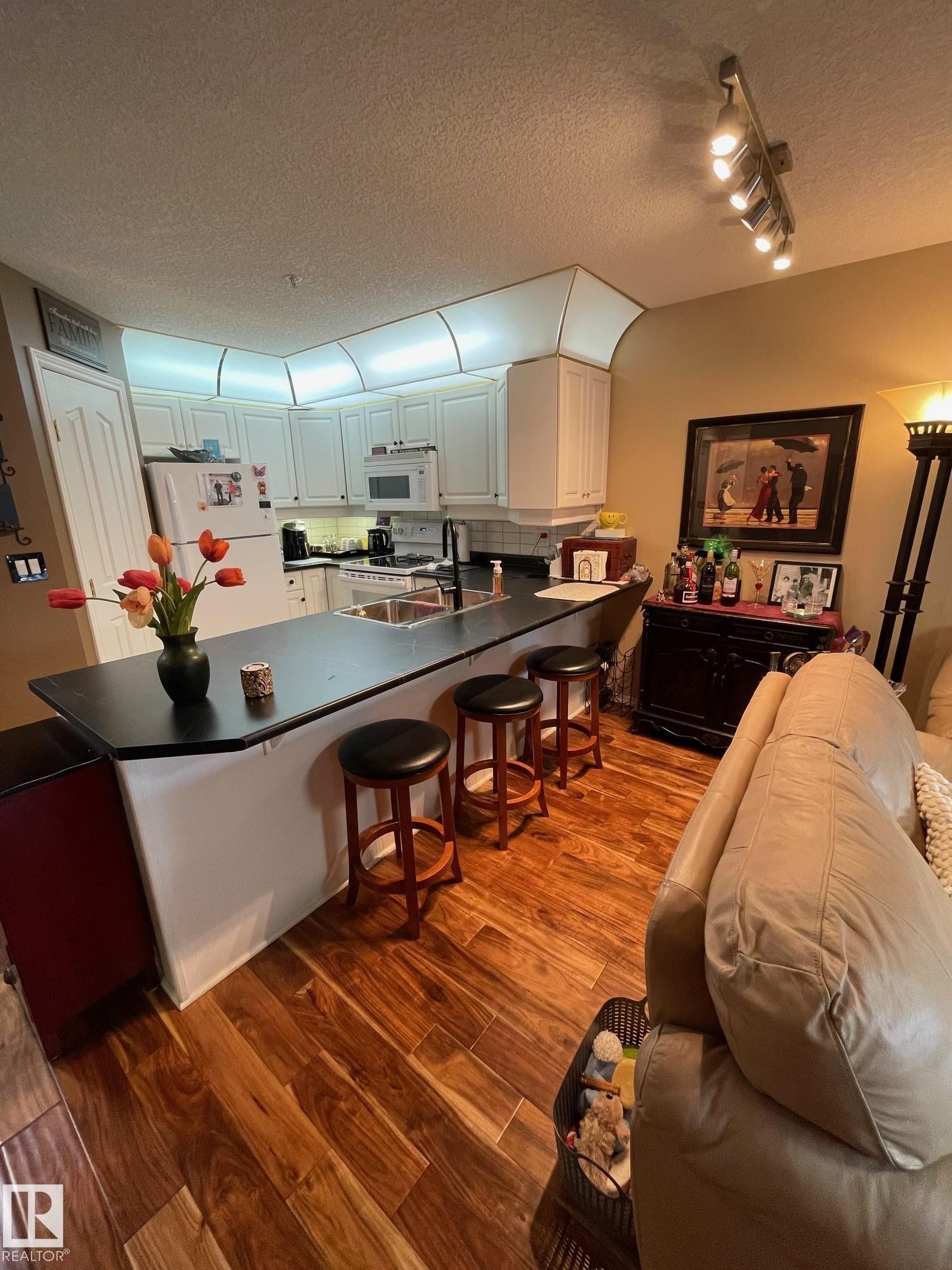 Picture for #112 6703 172 ST NW NW