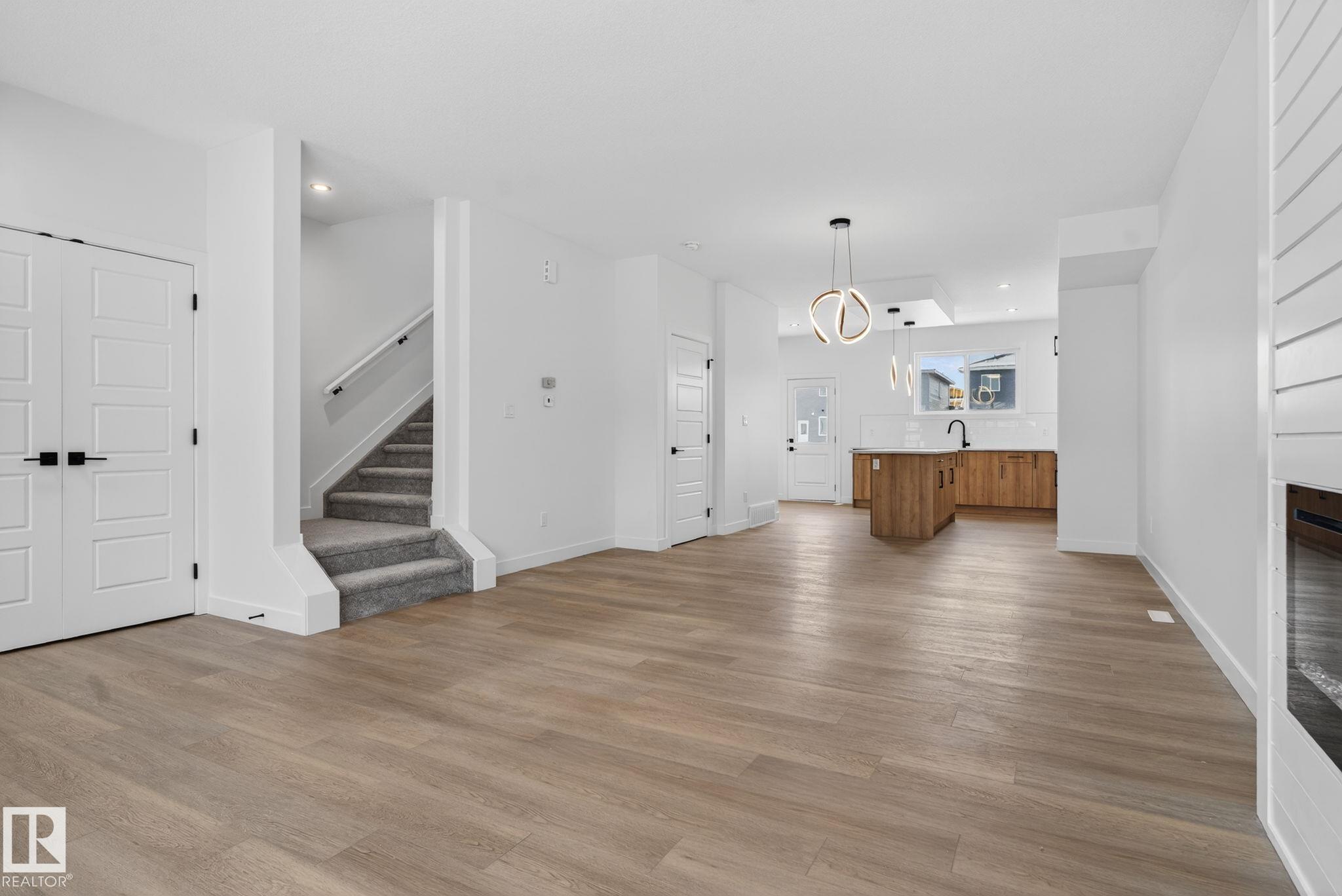 Photo 11 at 122 Pierwyck Loop, Fenwyck, Spruce Grove