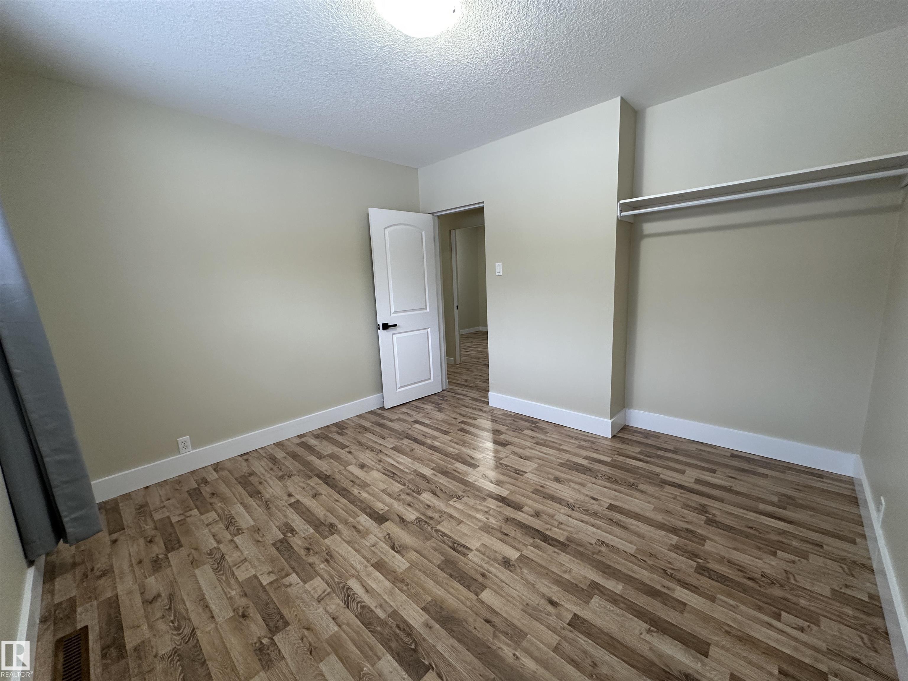 Photo 24 at 5203 51a Avenue, None, Rural Sturgeon County