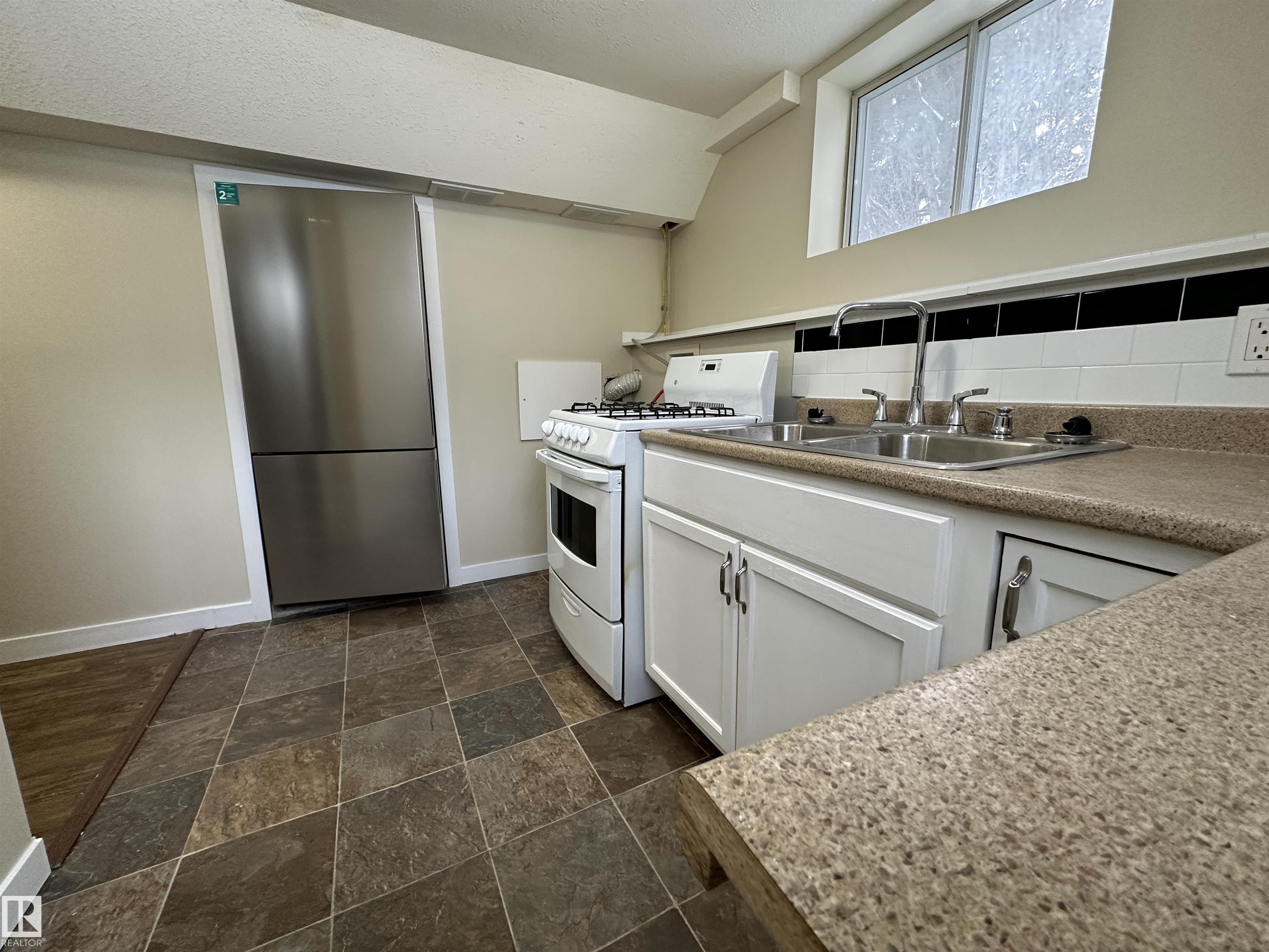 Photo 40 at 5203 51a Avenue, None, Rural Sturgeon County