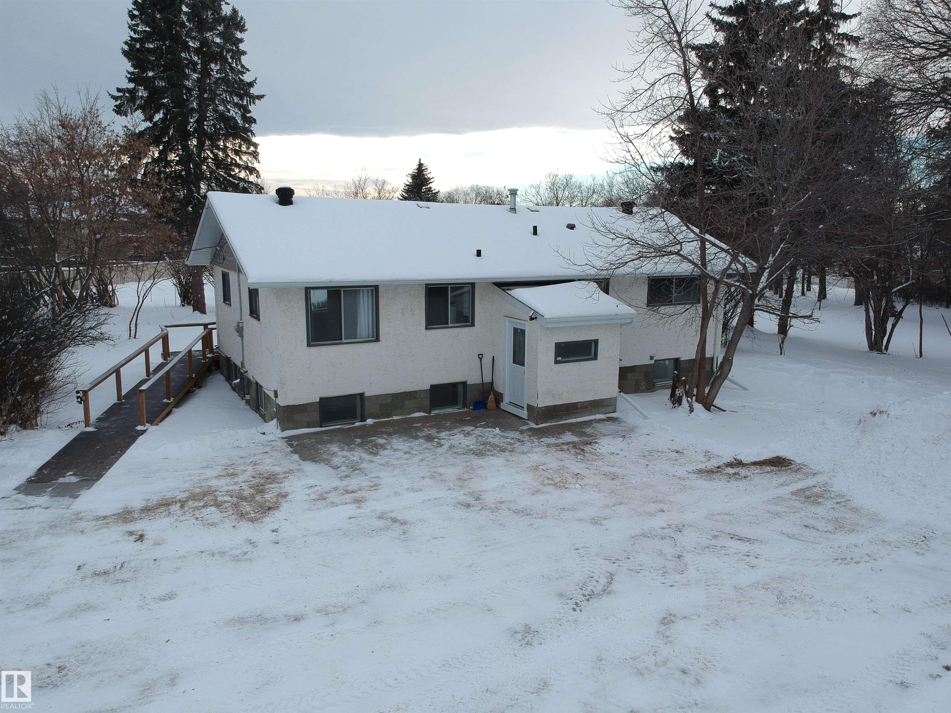 Photo 66 at 5203 51a Avenue, None, Rural Sturgeon County