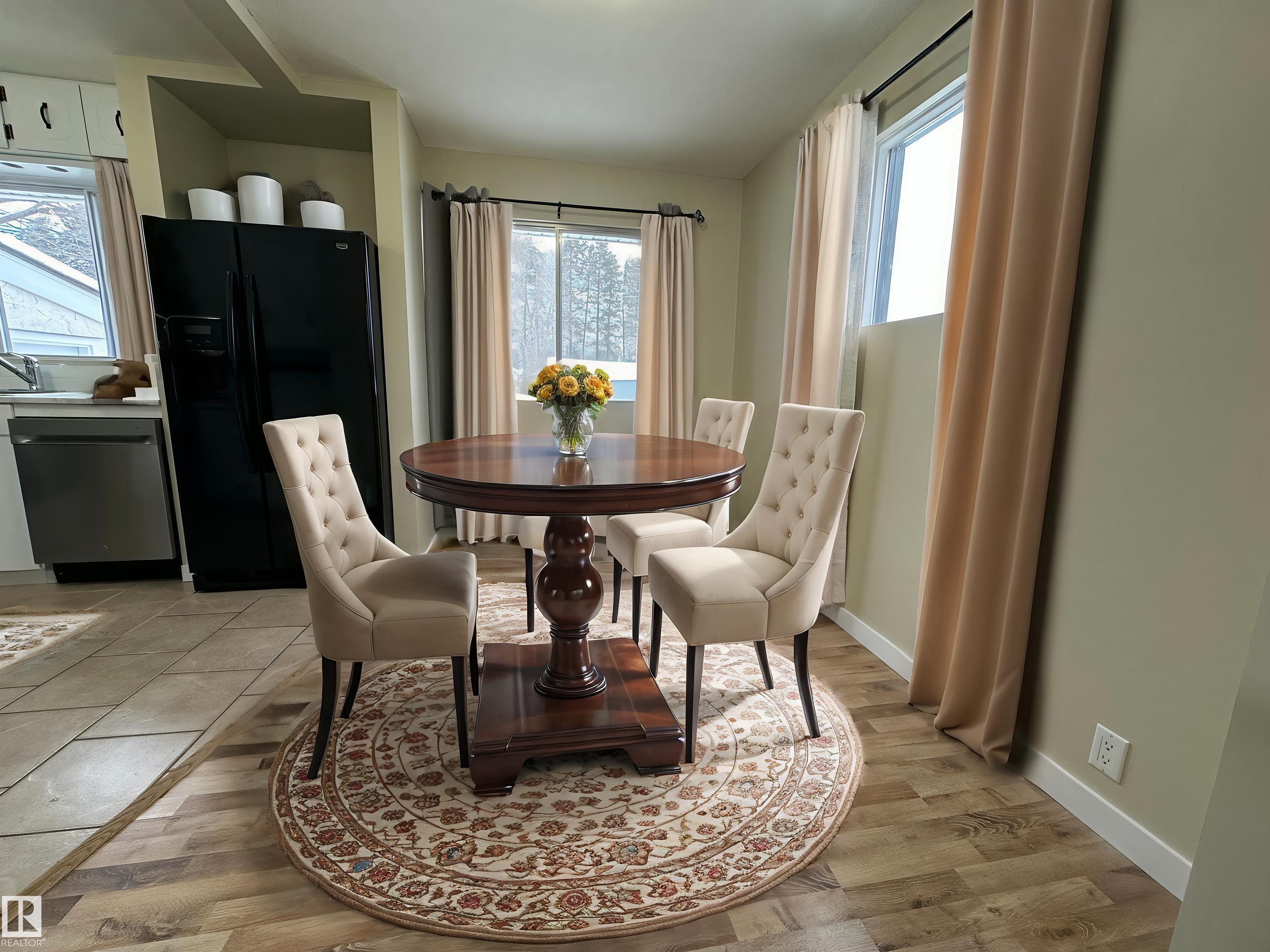 Photo 9 at 5203 51a Avenue, None, Rural Sturgeon County