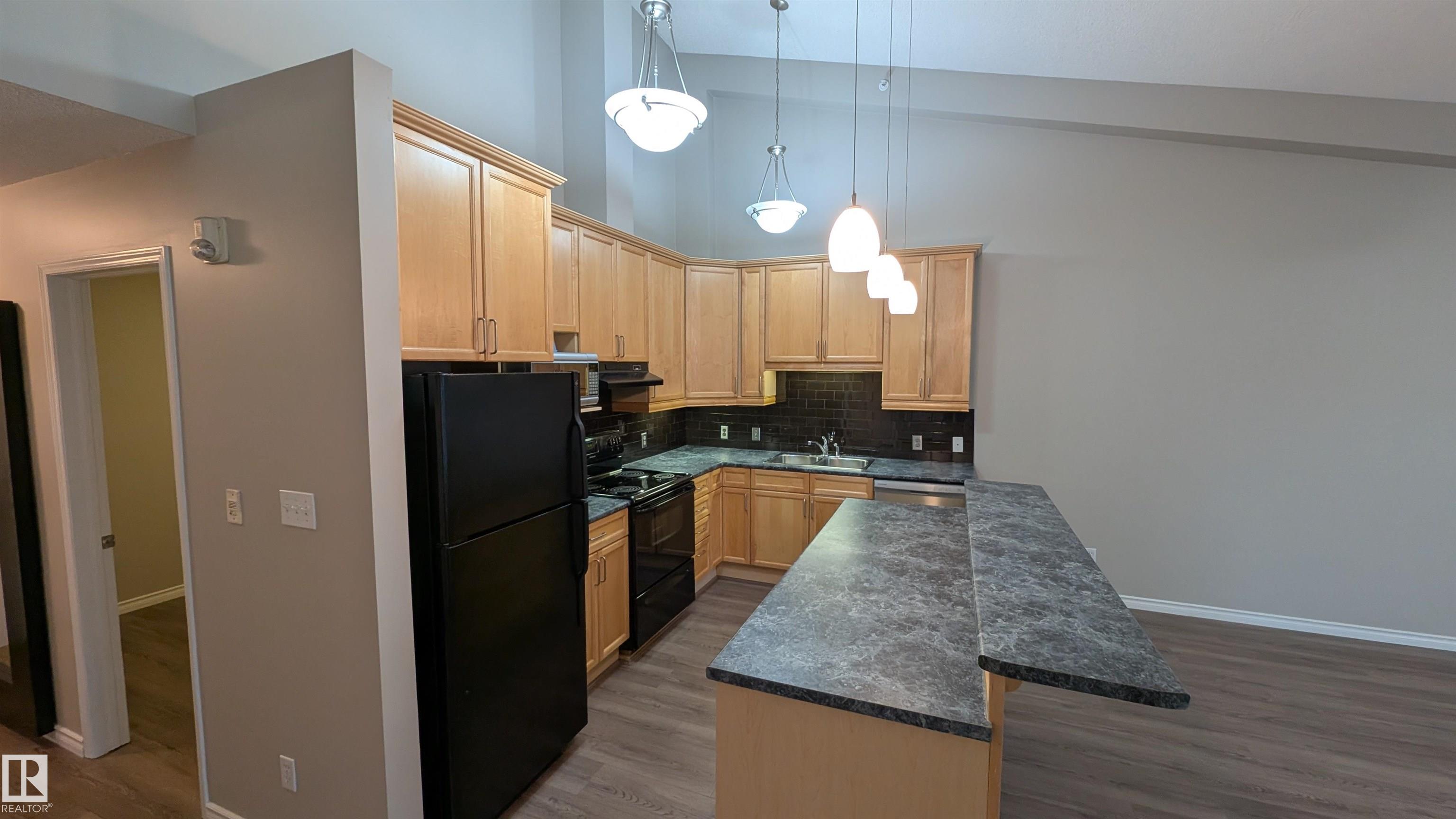 Picture for #500 10311 111 ST NW NW