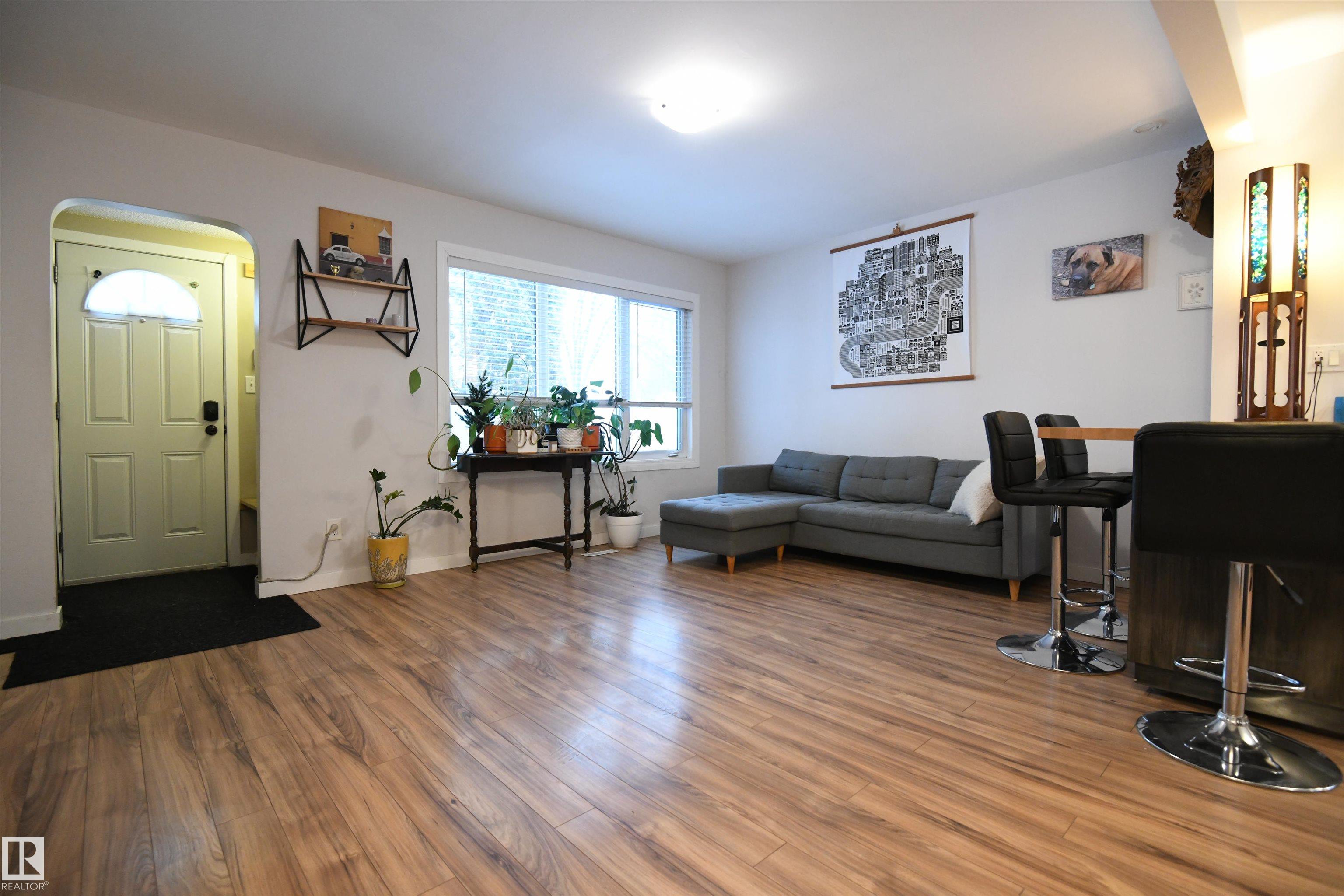 Picture for 11622 123 ST NW