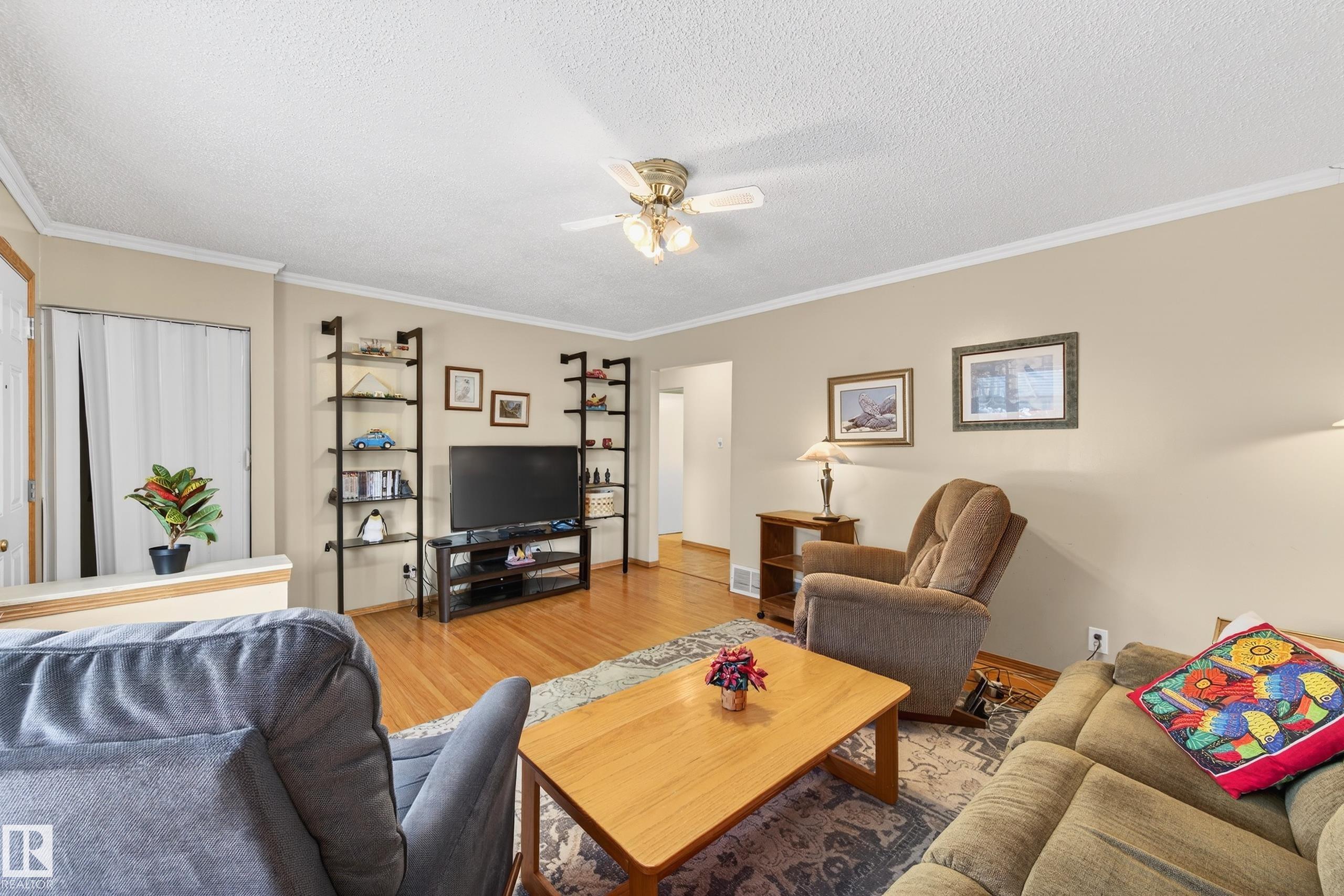 Picture for 10801 156 ST NW