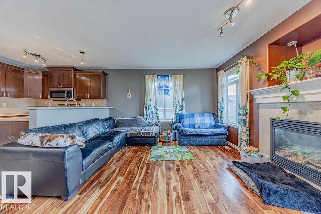 Photo 13 at 42 - 9511 102 Avenue, Morinville