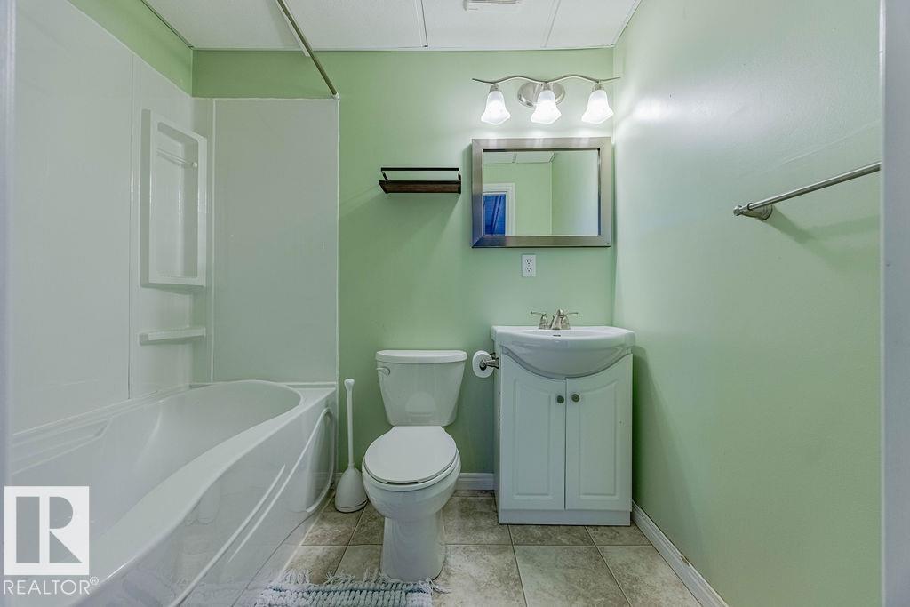 Photo 30 at 42 - 9511 102 Avenue, Morinville