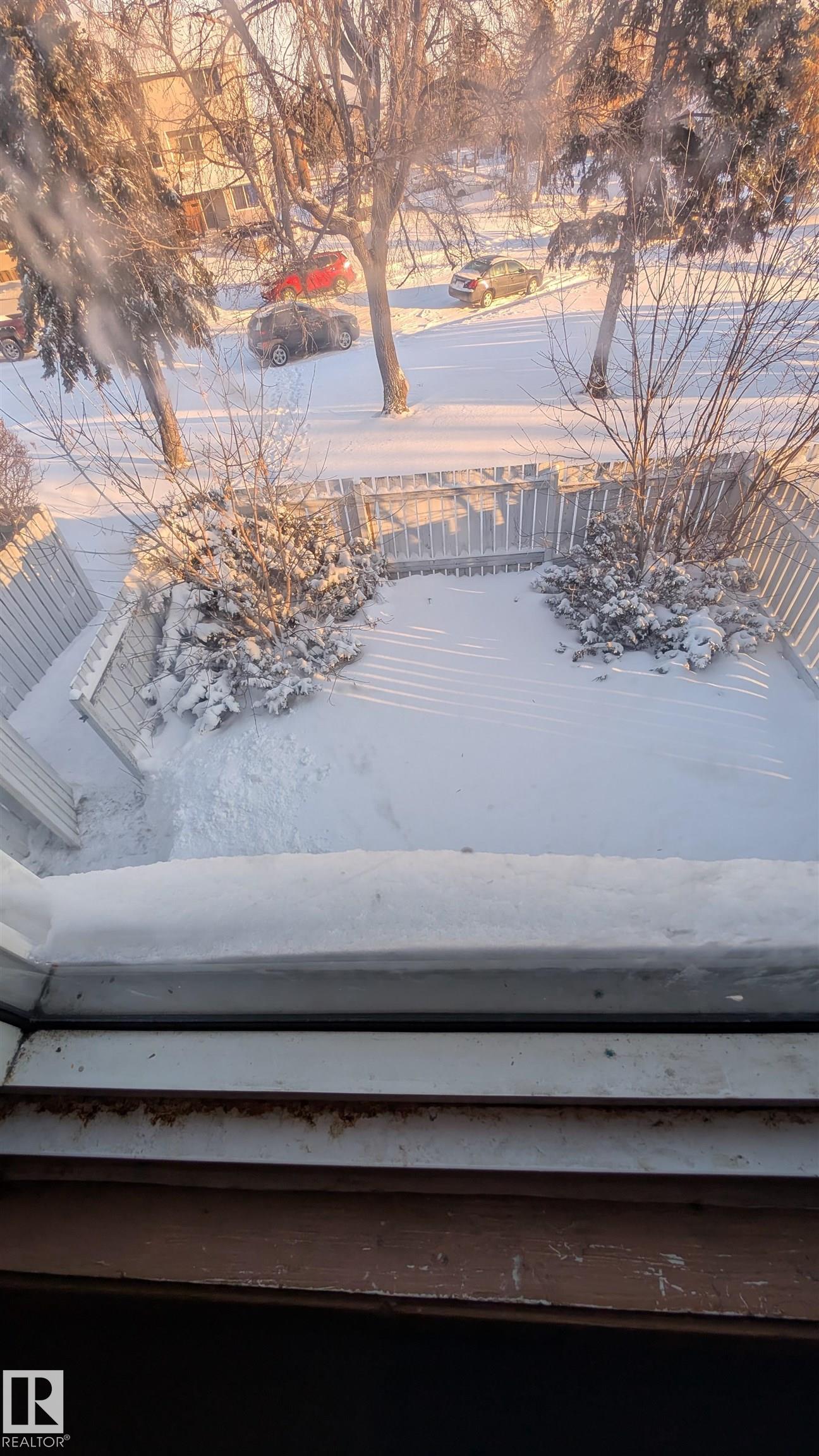 Picture for 4 AMBERLY CT NW