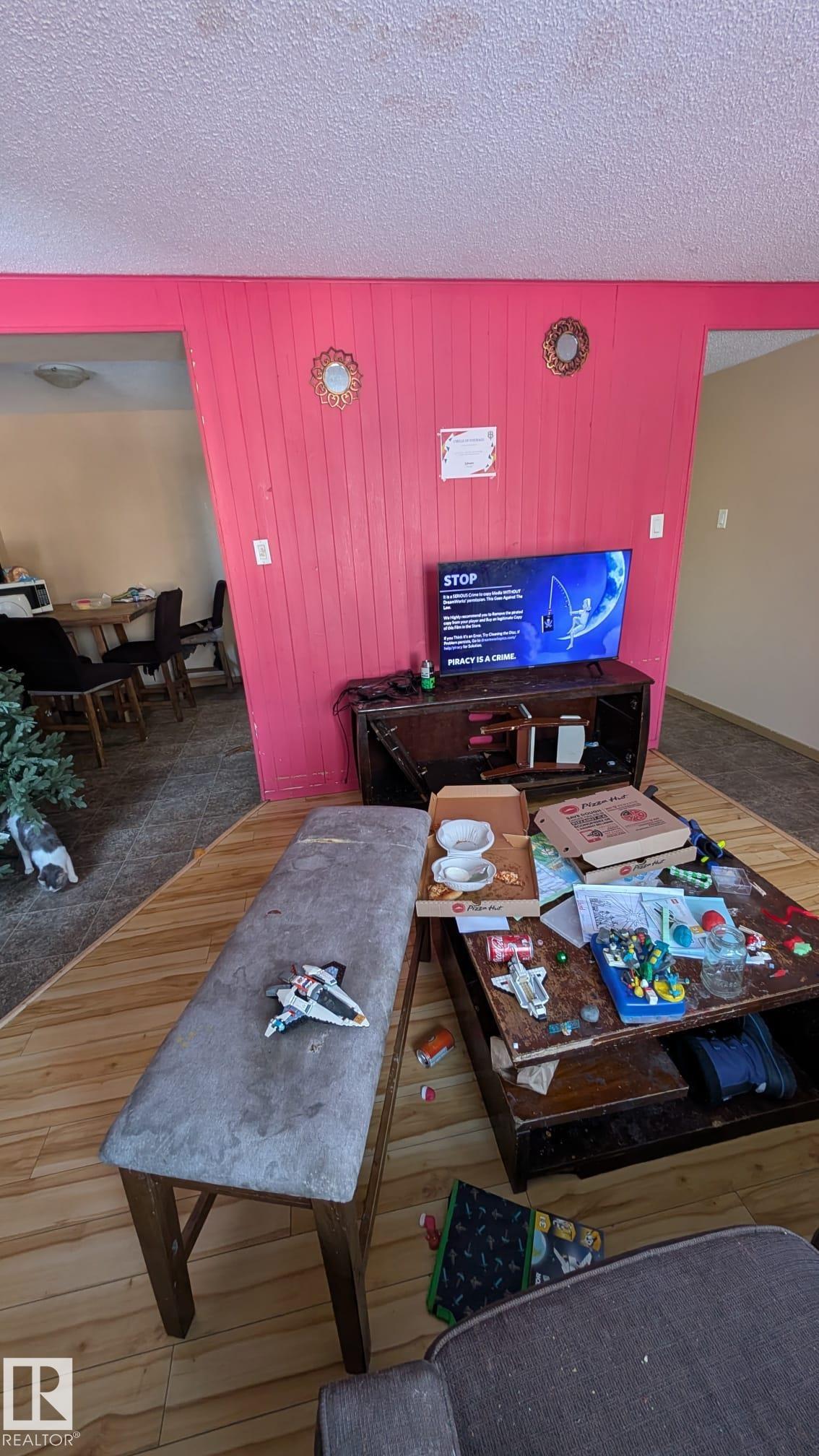 Picture for 4 AMBERLY CT NW