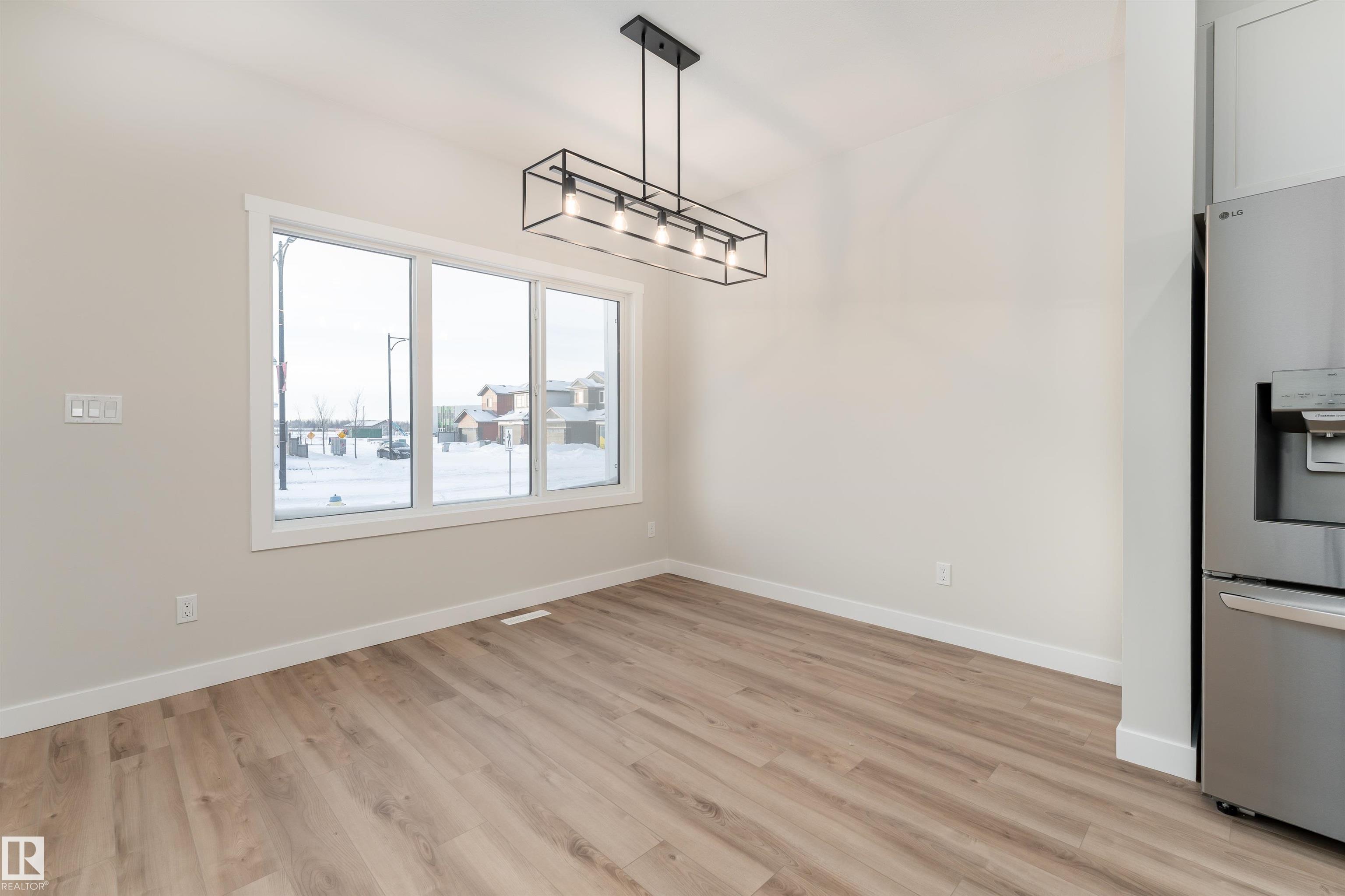 Photo 11 at 8532 96 Avenue, Morinville