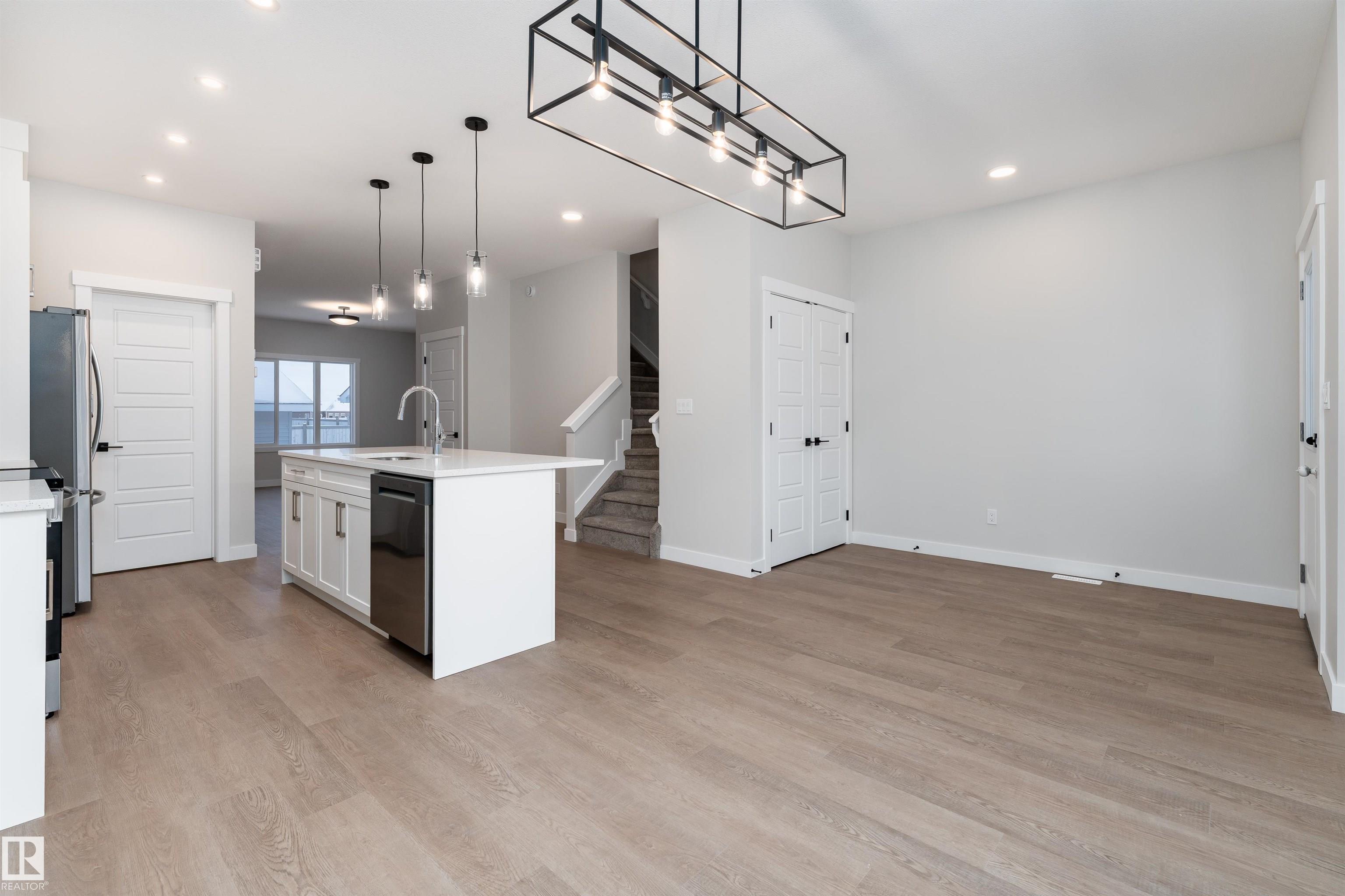 Photo 10 at 8530 96 Avenue, Morinville