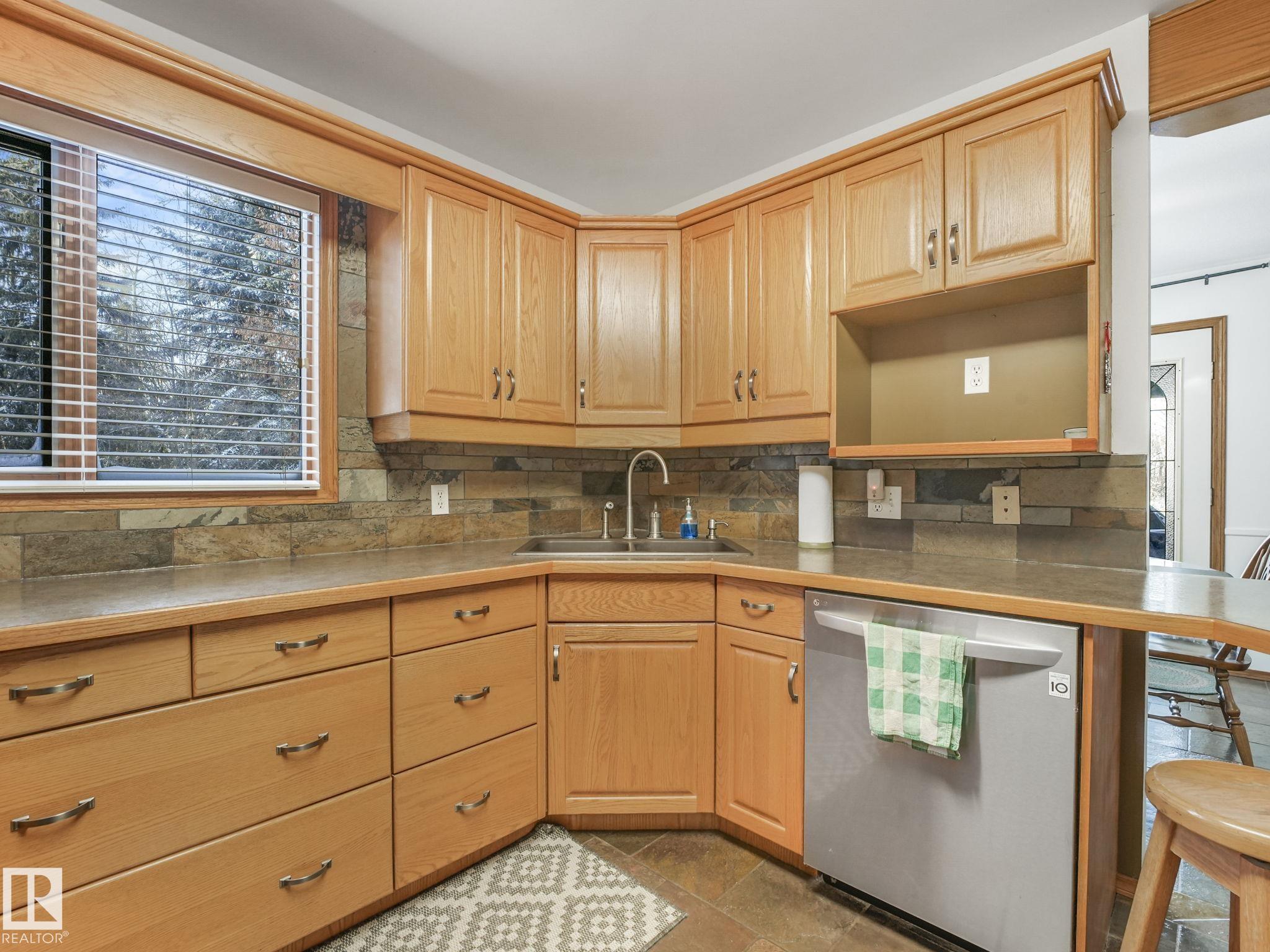 Photo 19 at 73 - 23020 Twp Road 522, Sconalglen & Park Estates, Rural Strathcona County