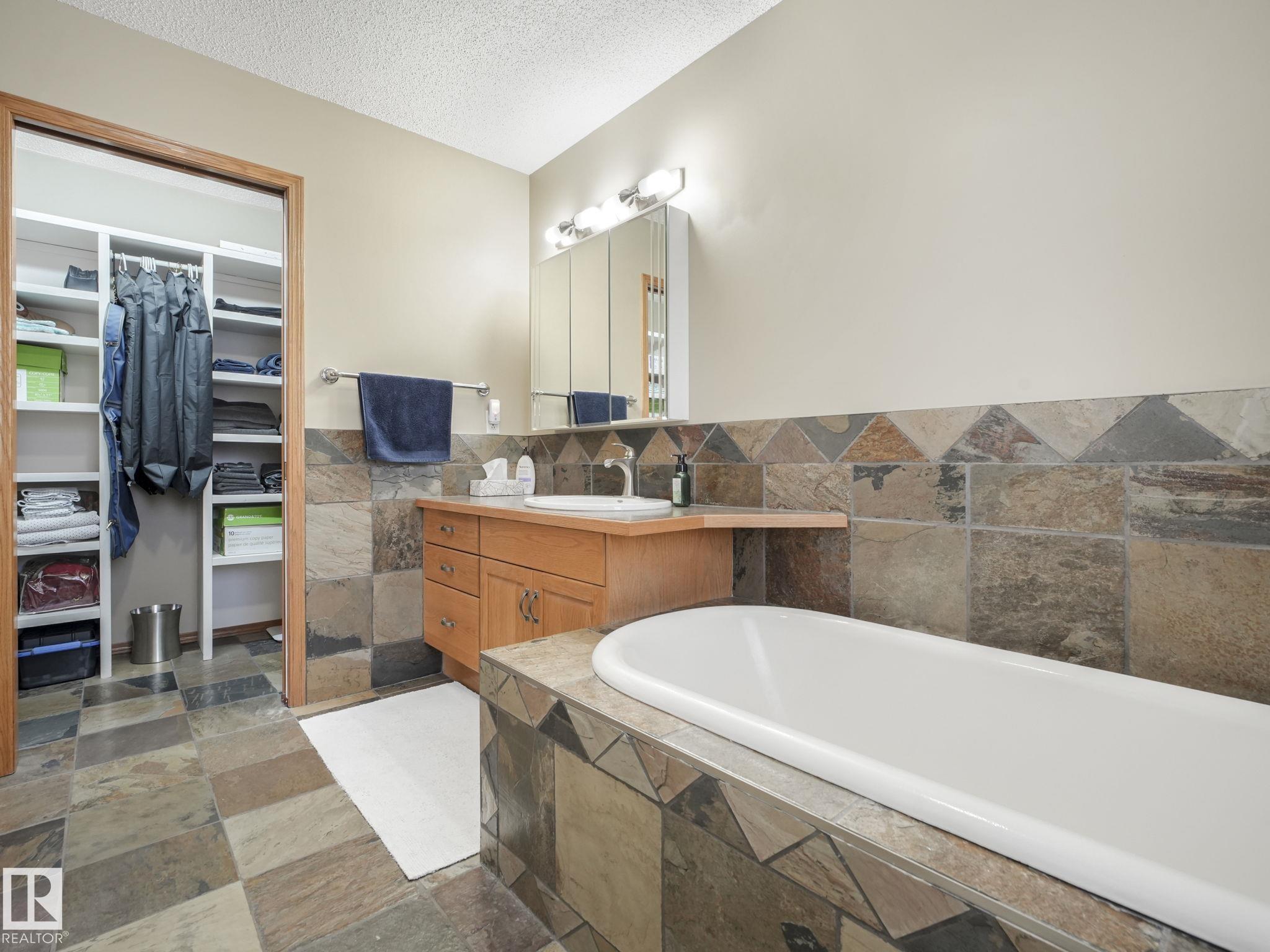 Photo 32 at 73 - 23020 Twp Road 522, Sconalglen & Park Estates, Rural Strathcona County