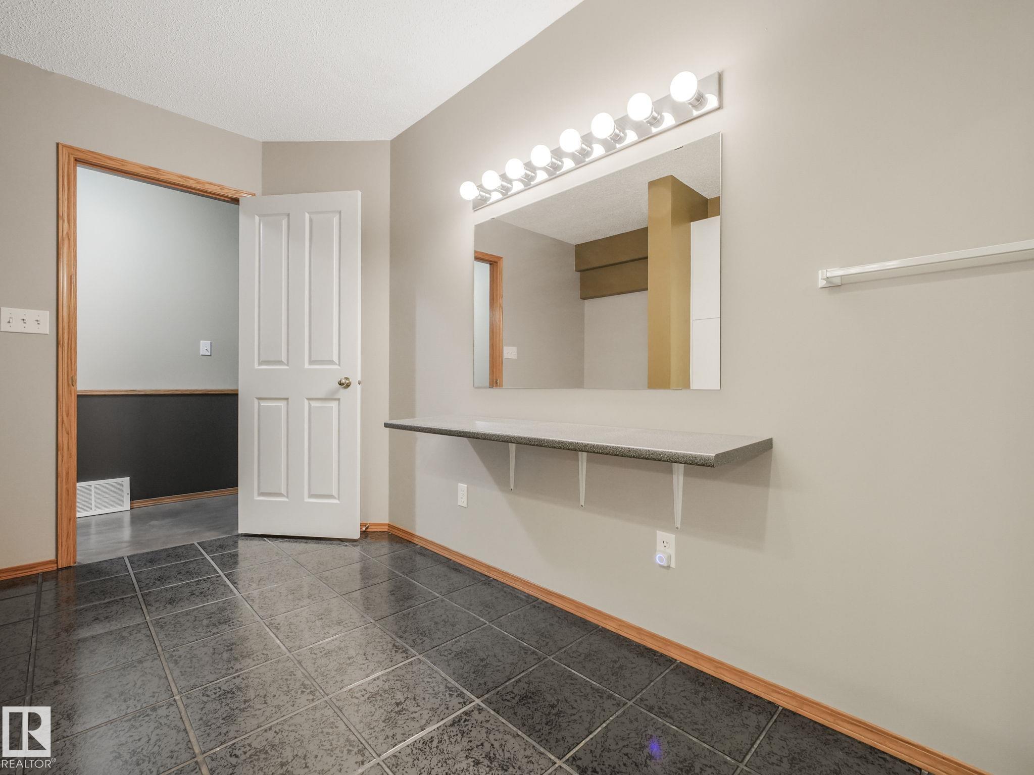 Photo 43 at 73 - 23020 Twp Road 522, Sconalglen & Park Estates, Rural Strathcona County