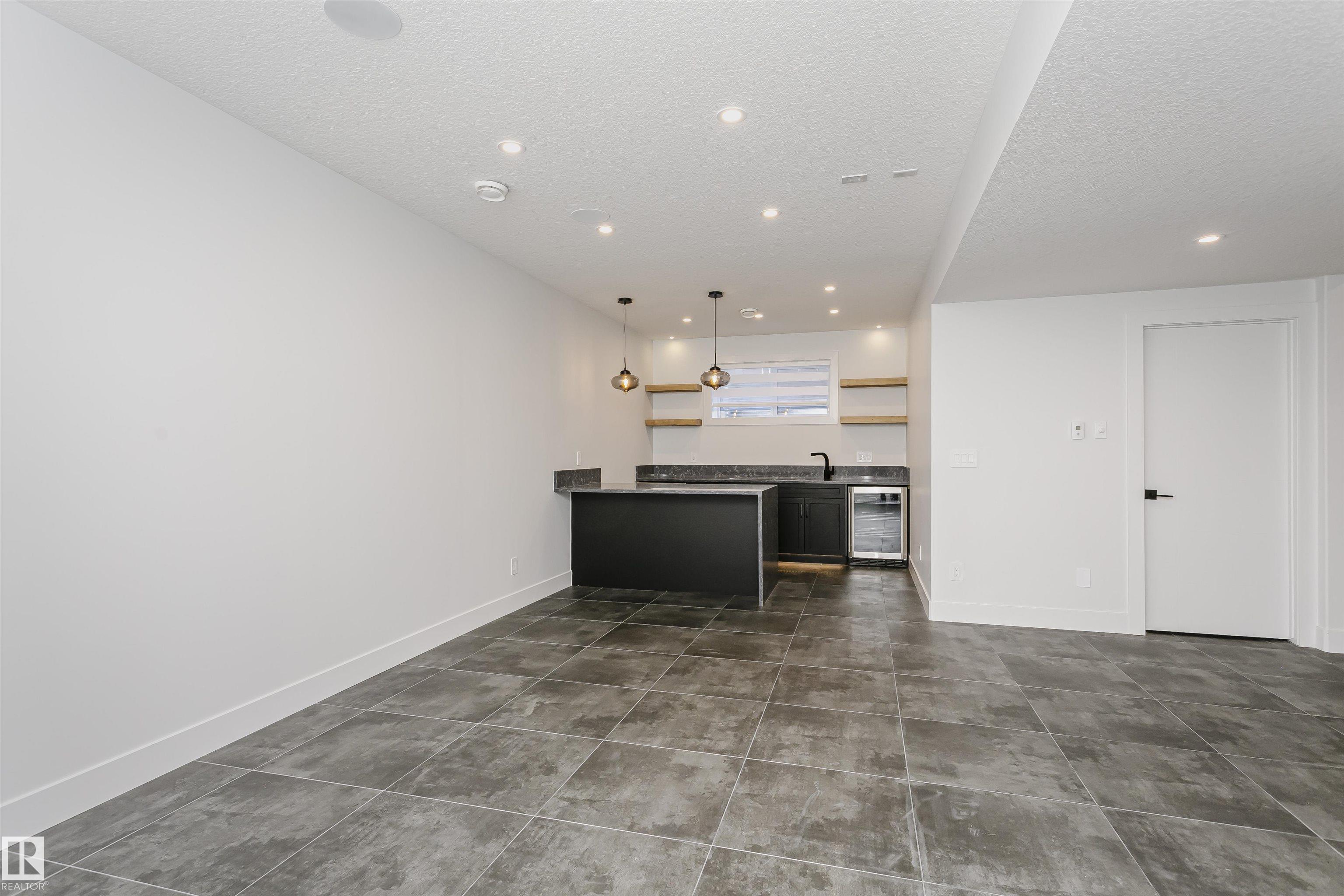 Photo 41 at 6245 King Vista SW, Keswick, Edmonton