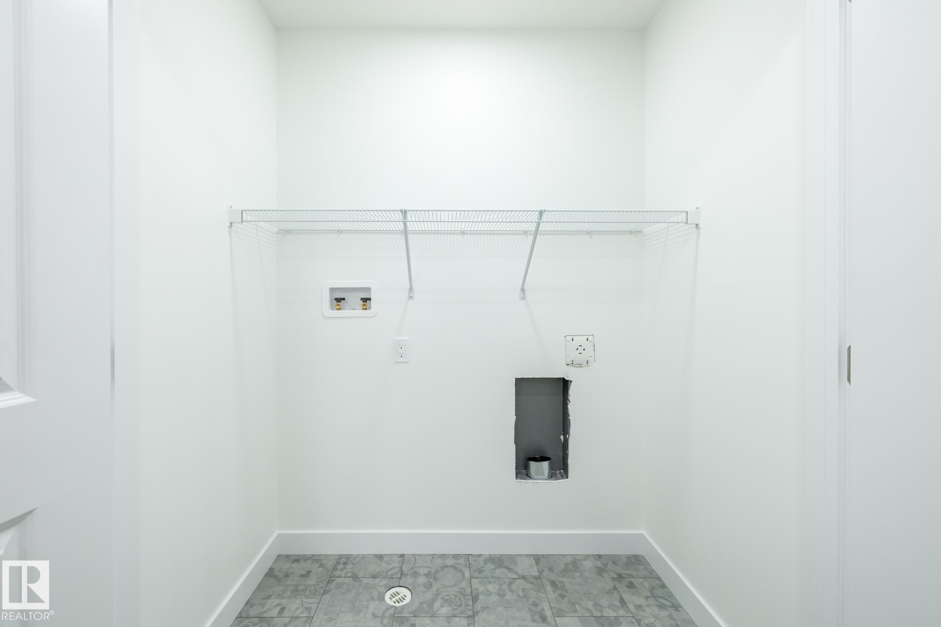 Photo 23 at 604 Ashgrove Circle, None, Leduc