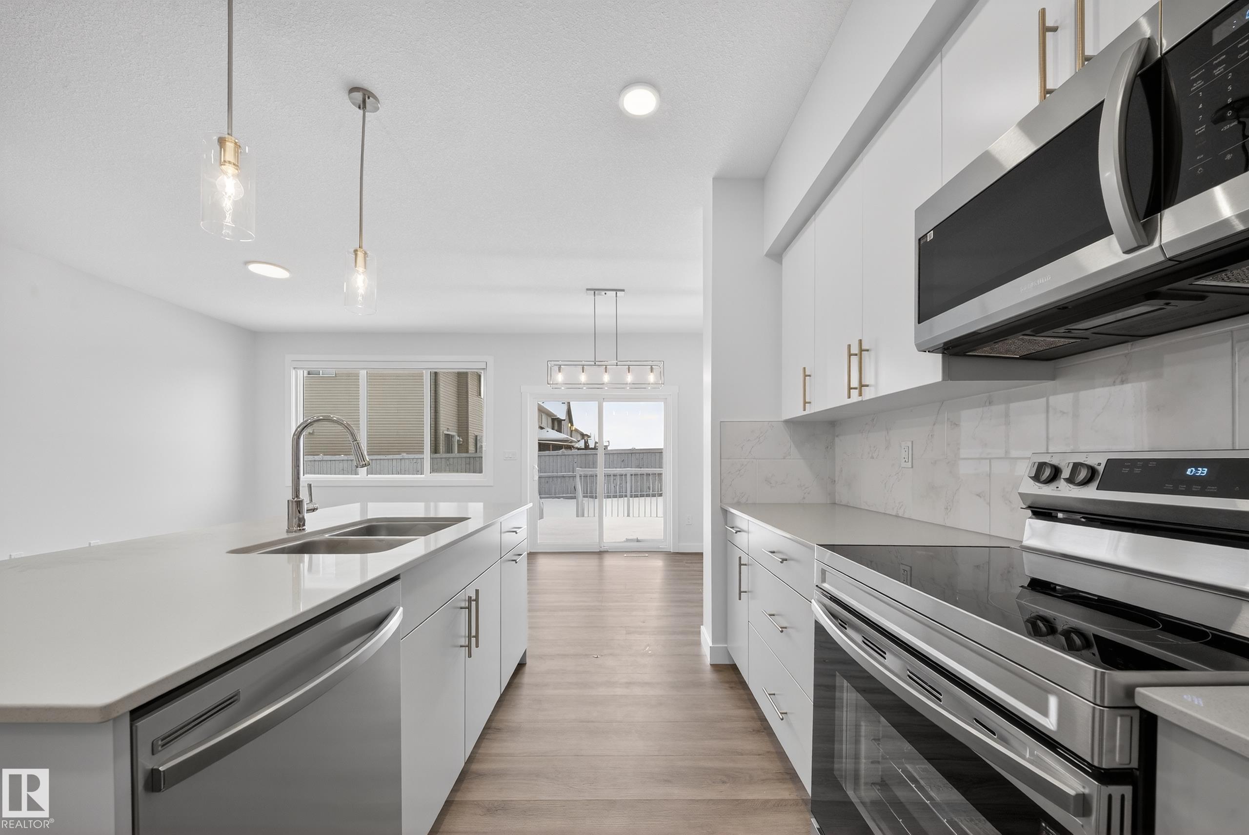 Photo 11 at 8515 181 Avenue NW, Klarvatten, Edmonton