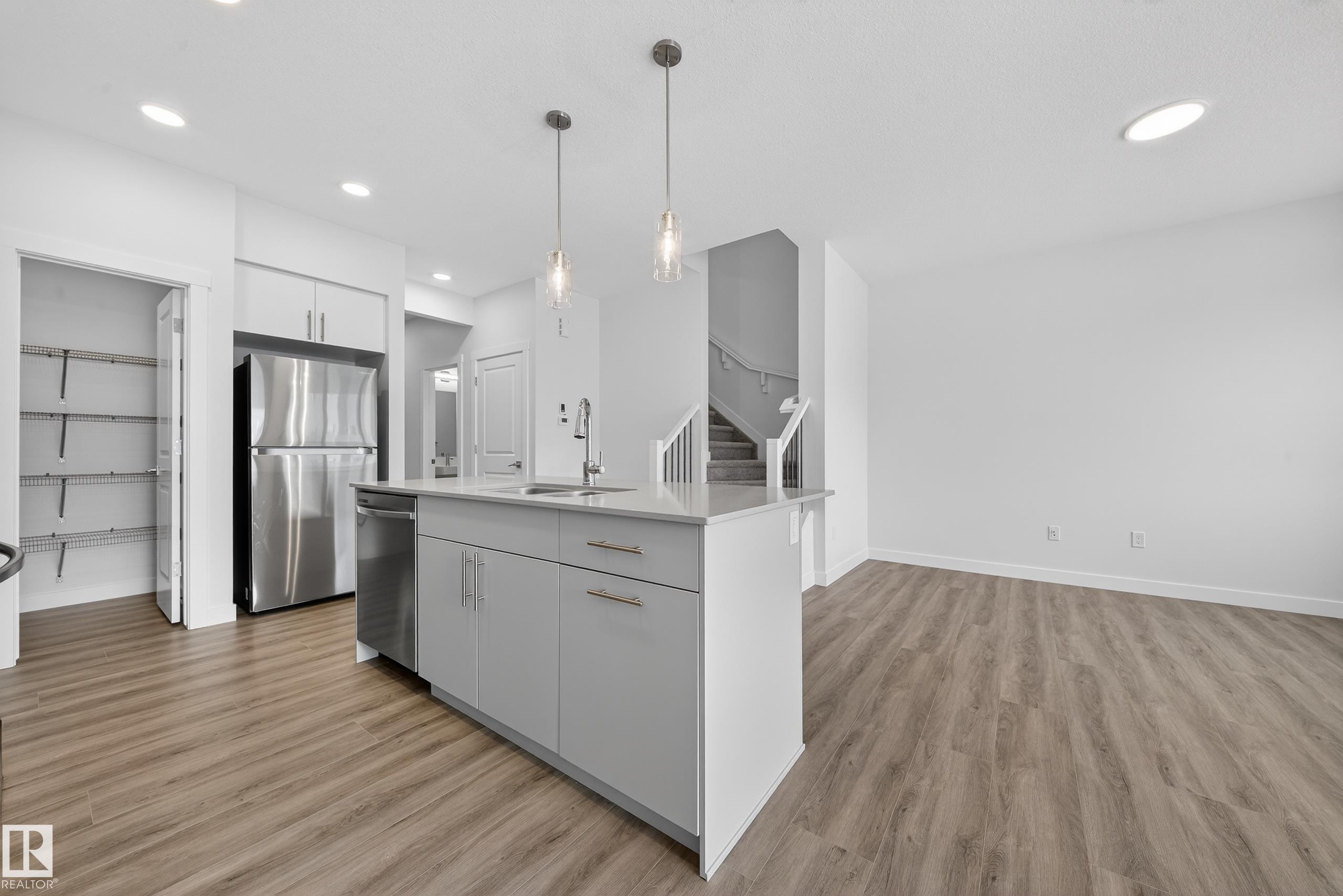 Photo 6 at 8515 181 Avenue NW, Klarvatten, Edmonton