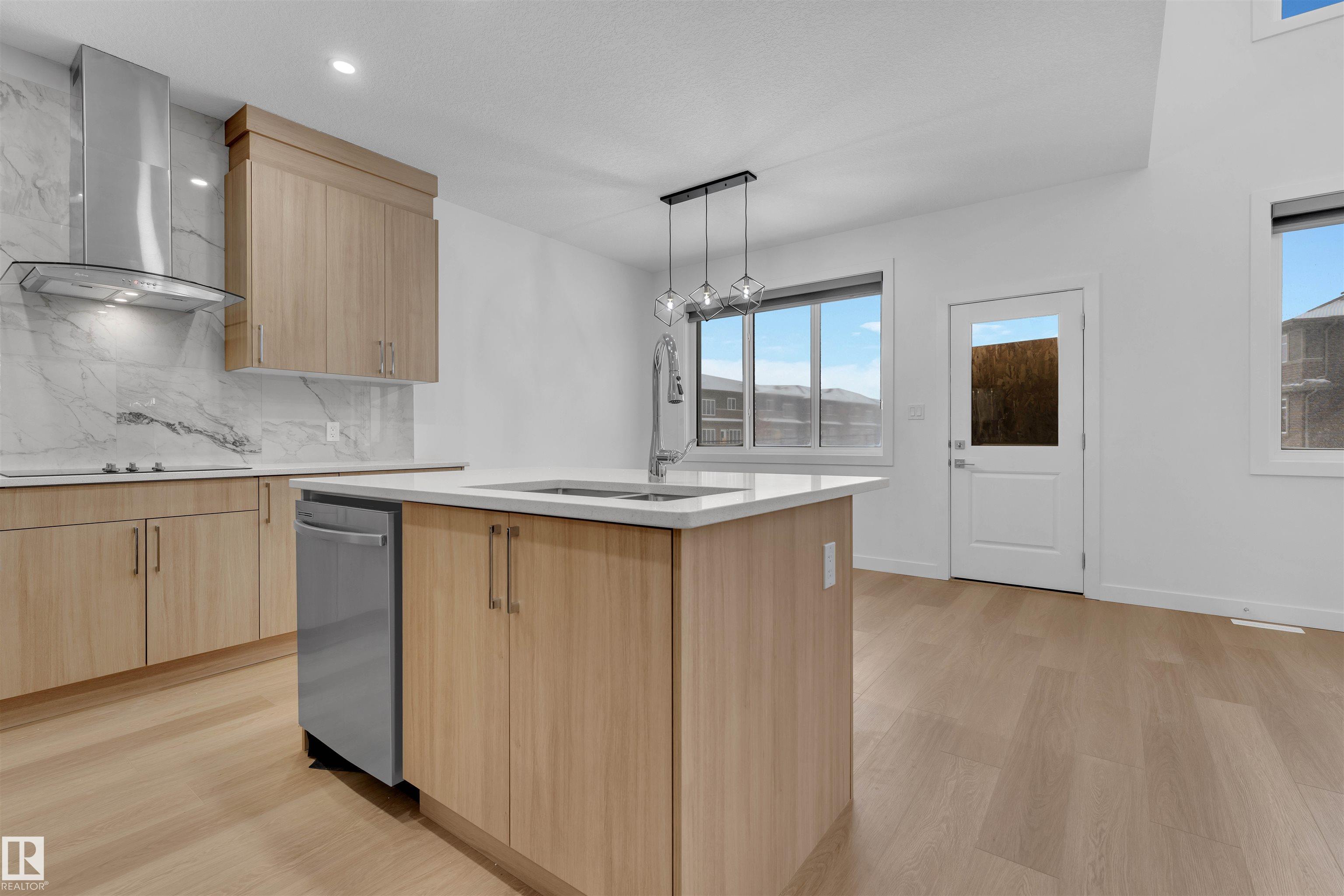 Photo 13 at 28 Norwyck Way, Fenwyck, Spruce Grove