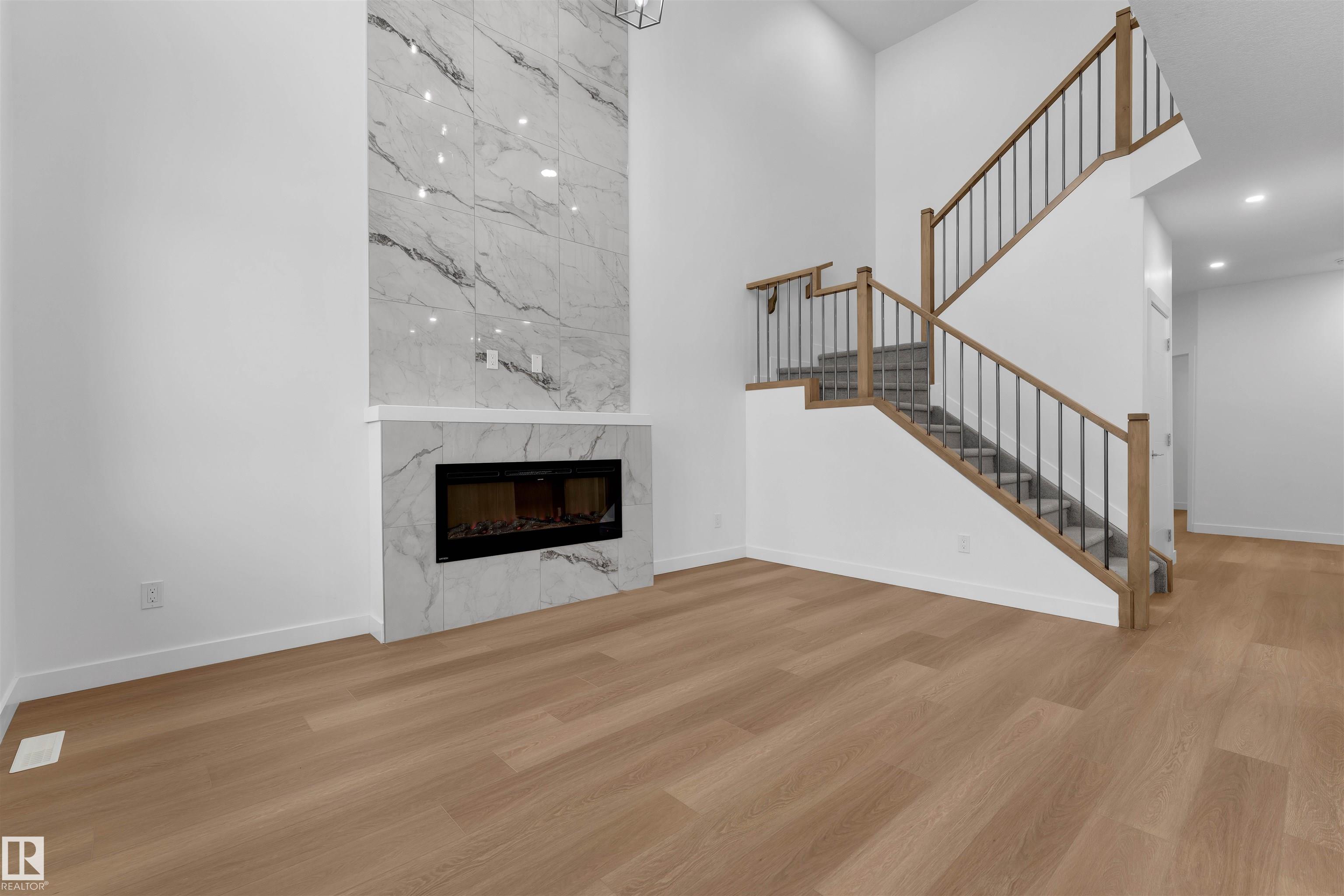 Photo 17 at 28 Norwyck Way, Fenwyck, Spruce Grove