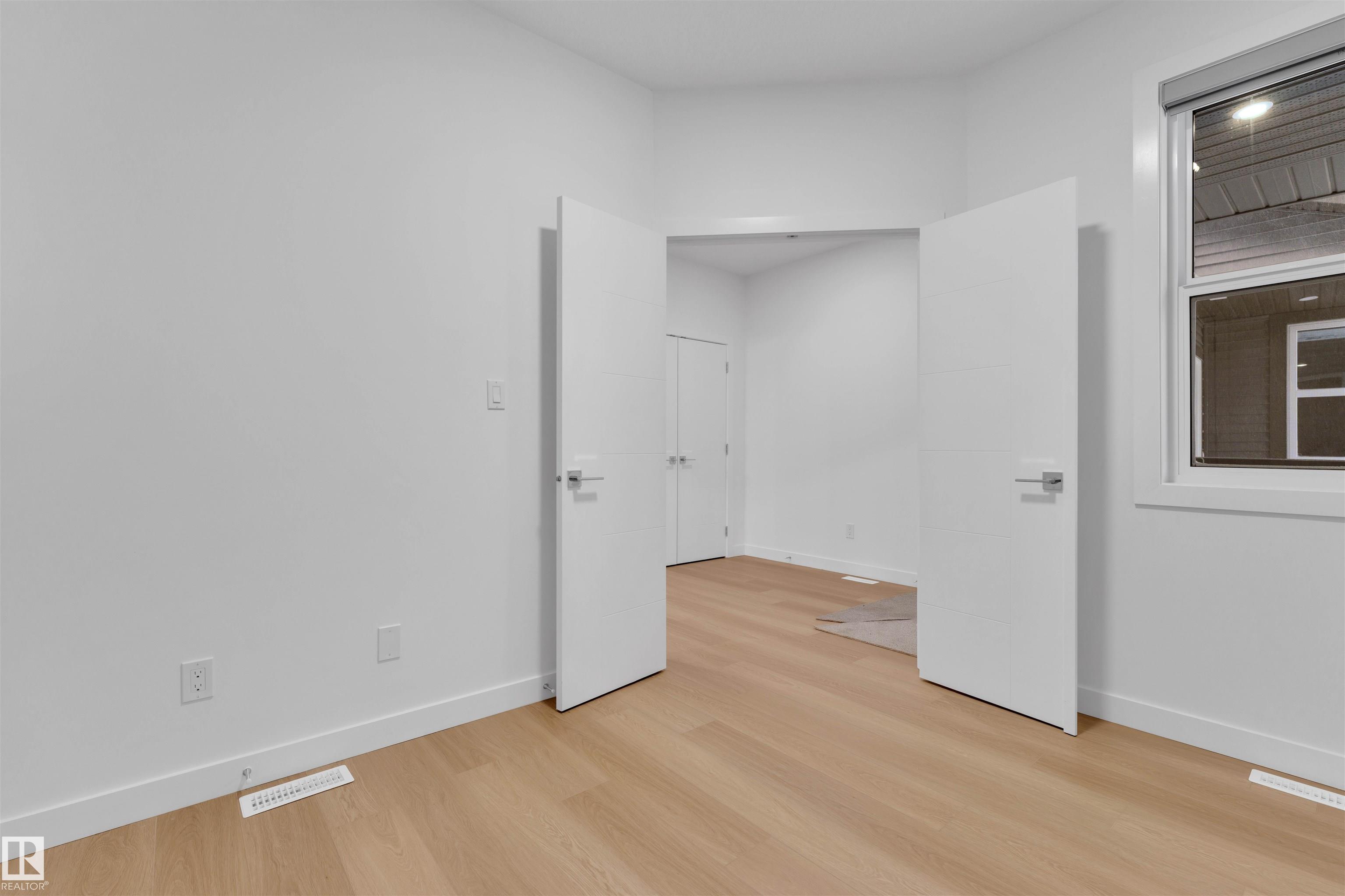 Photo 7 at 28 Norwyck Way, Fenwyck, Spruce Grove